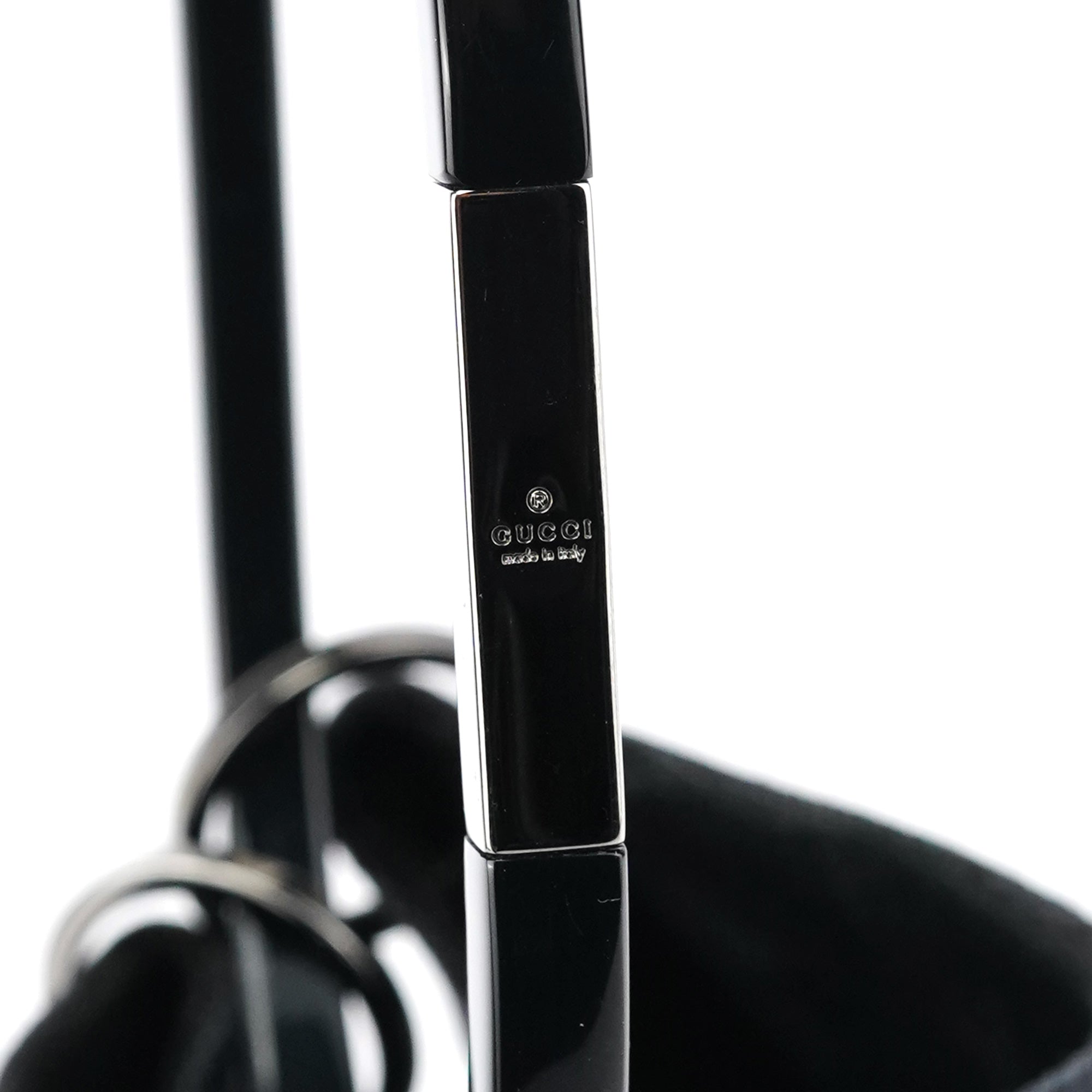 1999 Black GG Canvas Loop Shoulder Bag