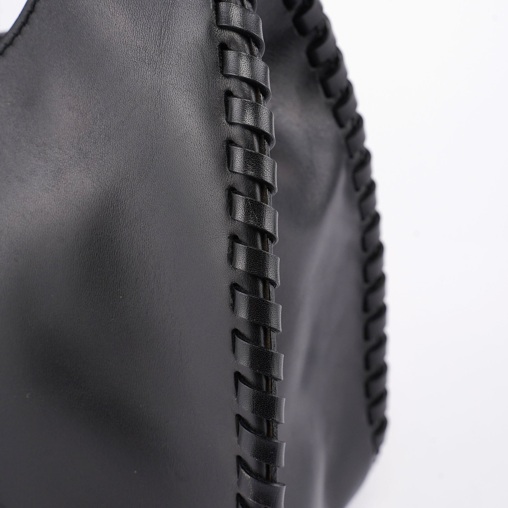 2002 Calfskin Wood Handle Shoulder Bag