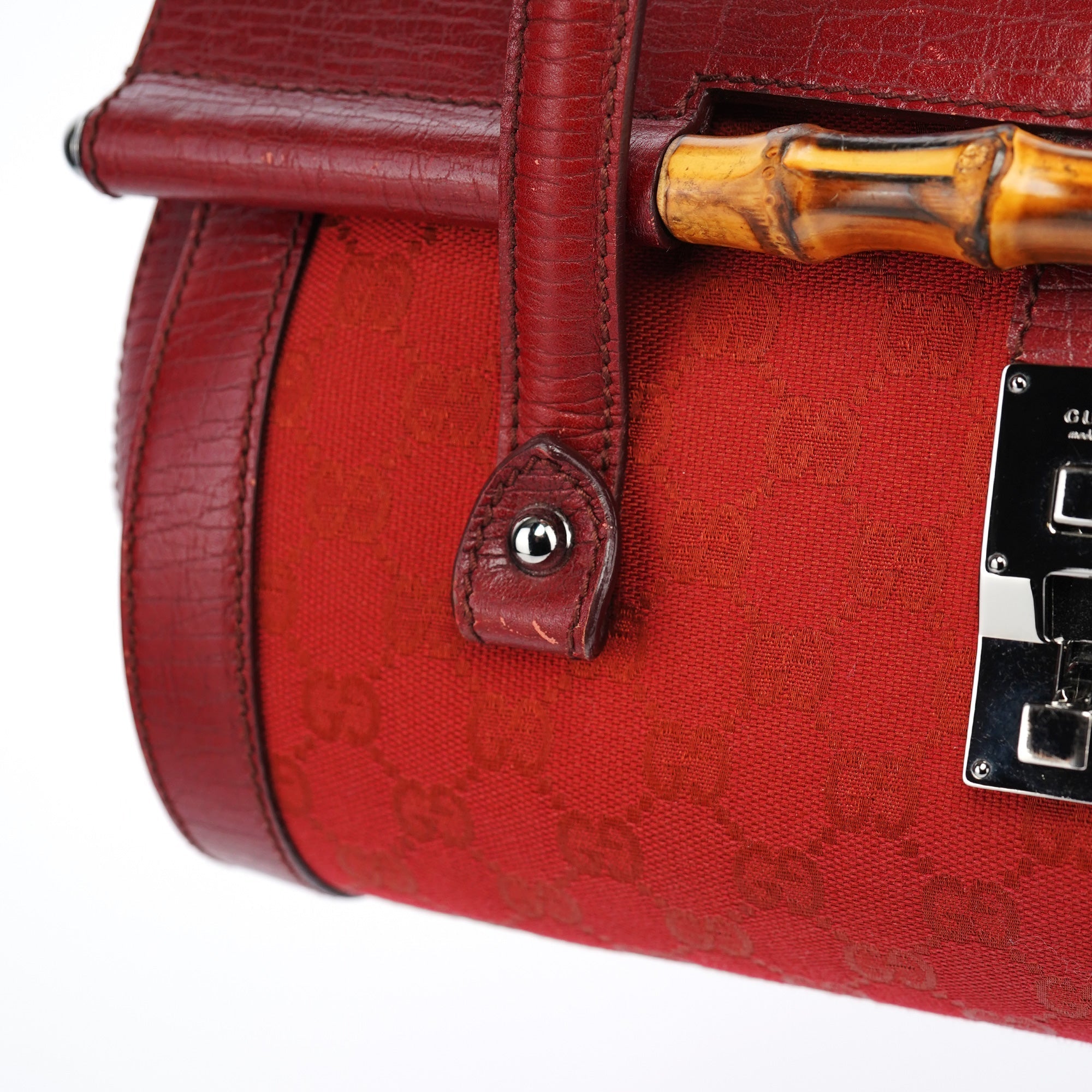2003 Red GG Bamboo Shoulder Bag