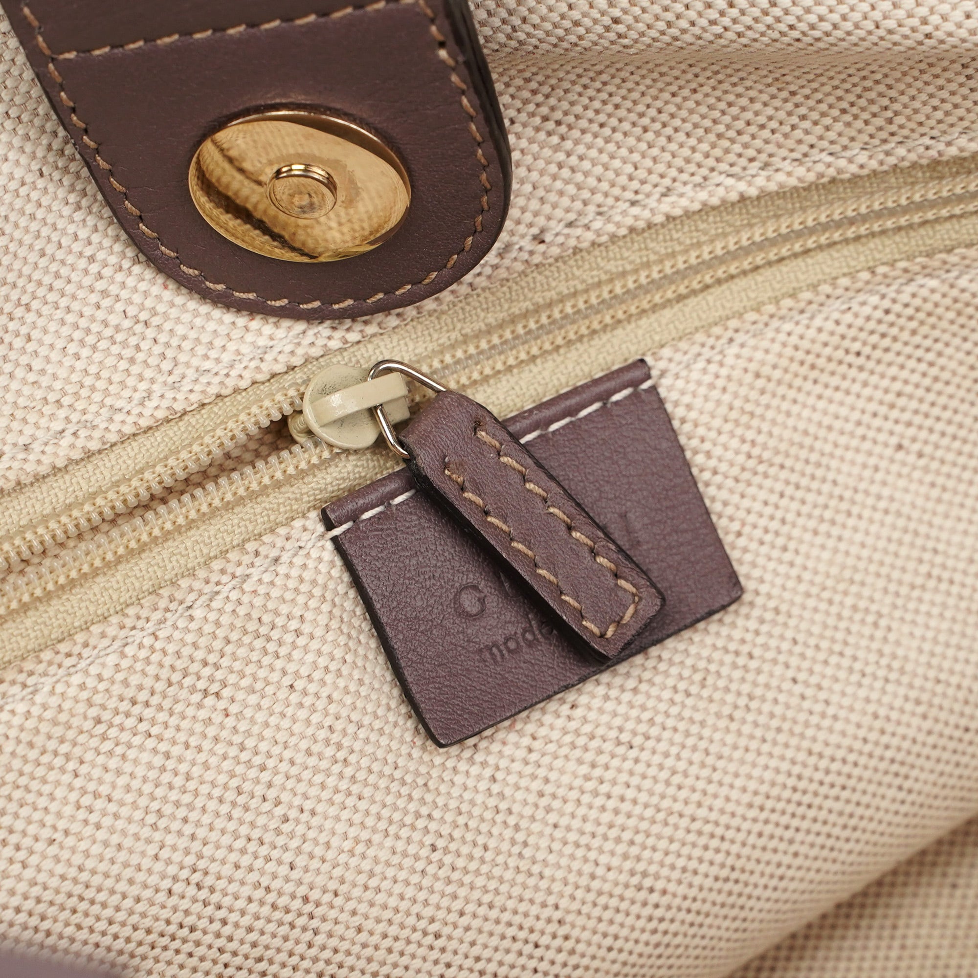 211944 Purple Calfskin GG Shoulder Bag