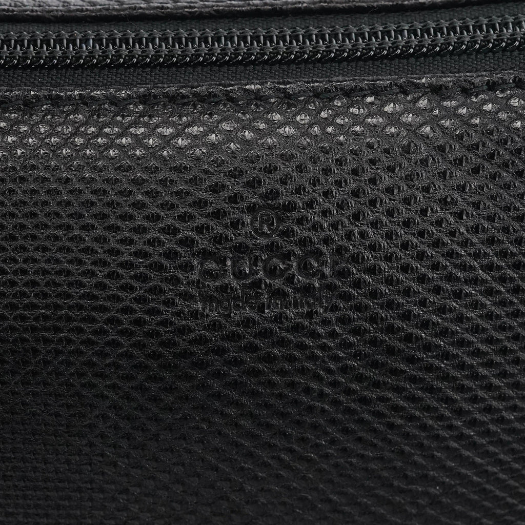 250001 Black Lizard Embossed Boat Pochette