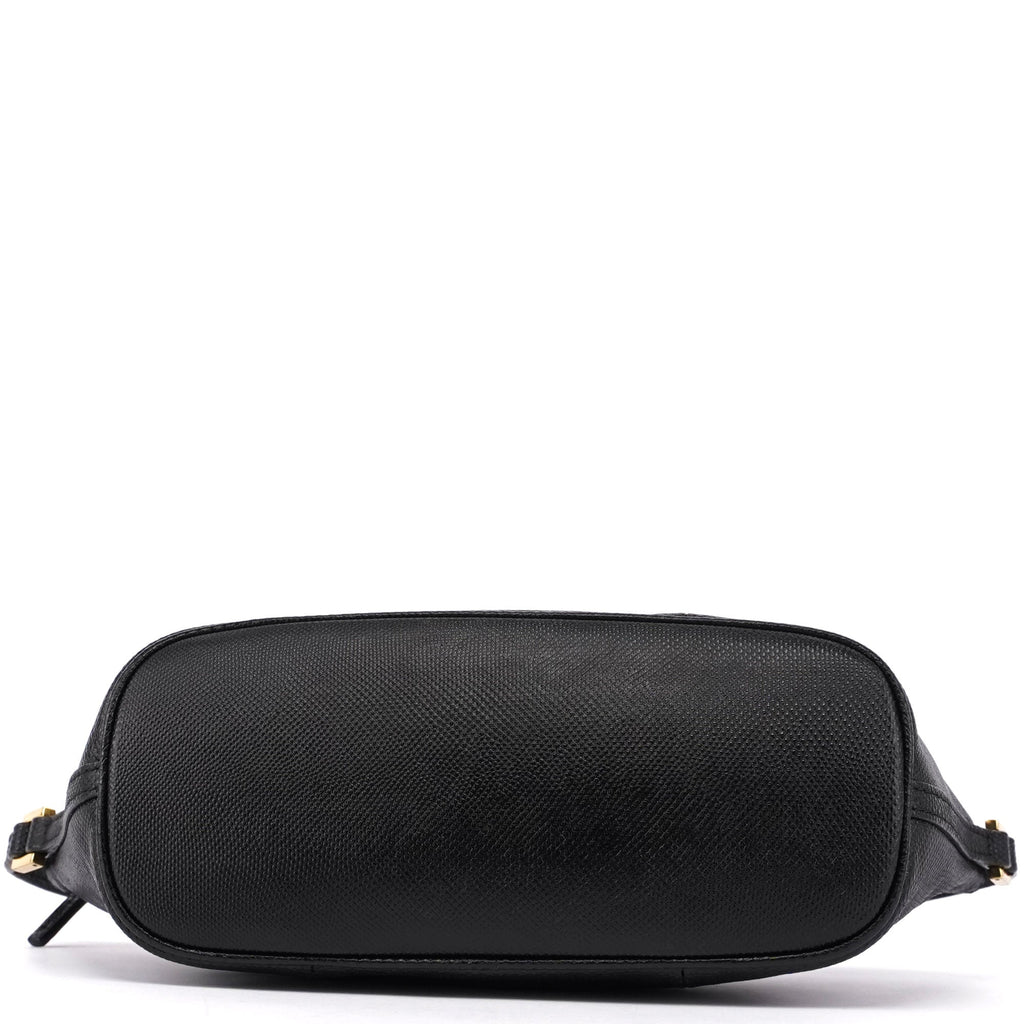 250001 Black Lizard Embossed Boat Pochette