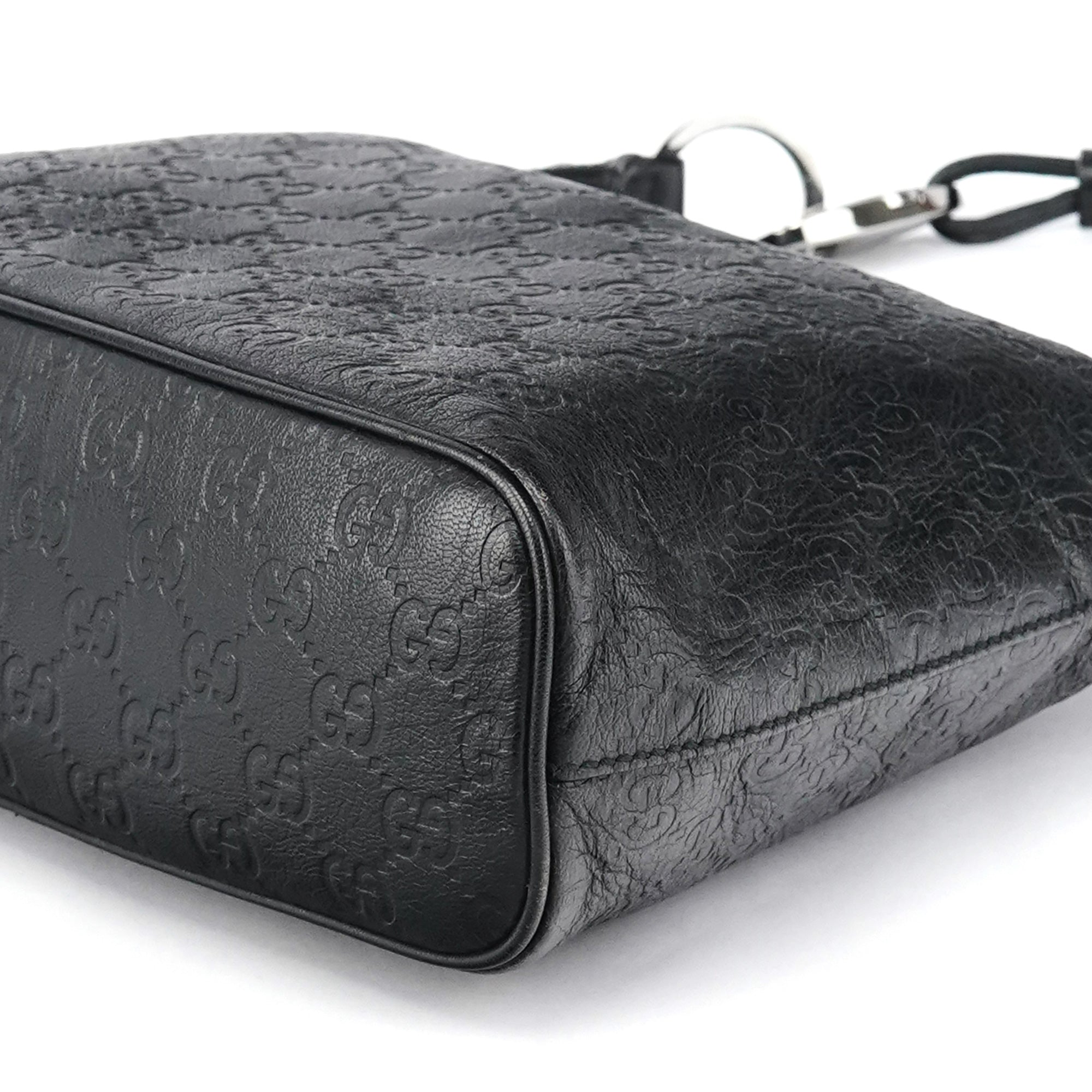 253336 Black GG Embossed Leather Shoulder Bag