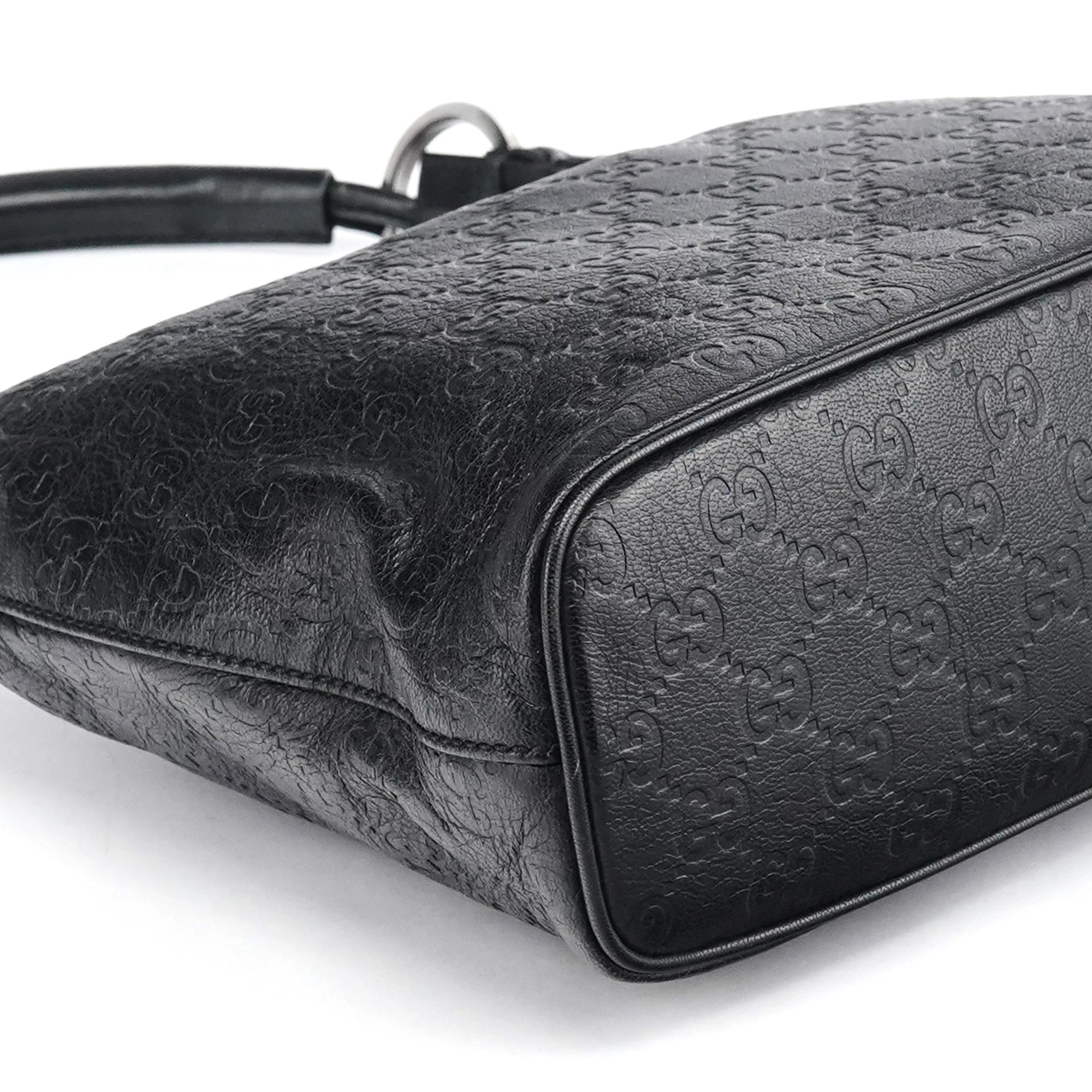 253336 Black GG Embossed Leather Shoulder Bag