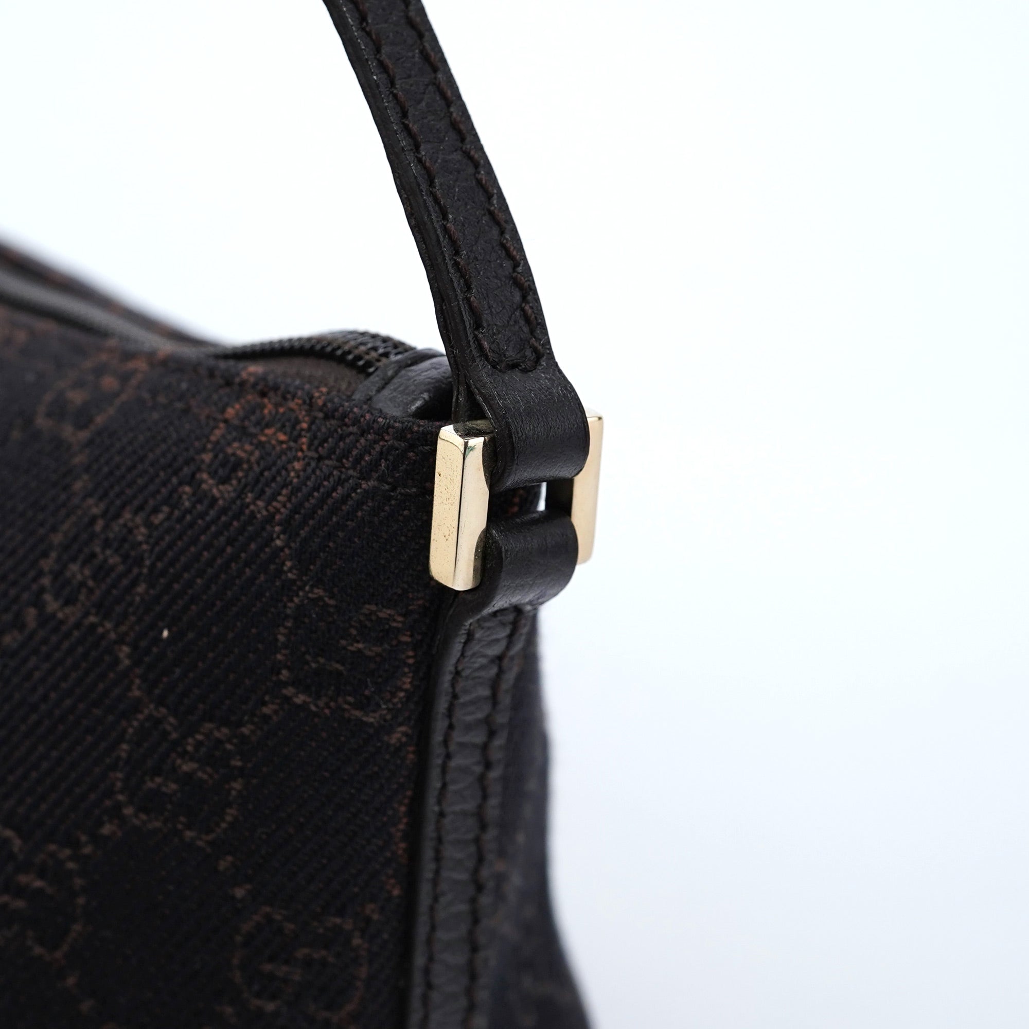 257300 Brown GG Boat Pochette