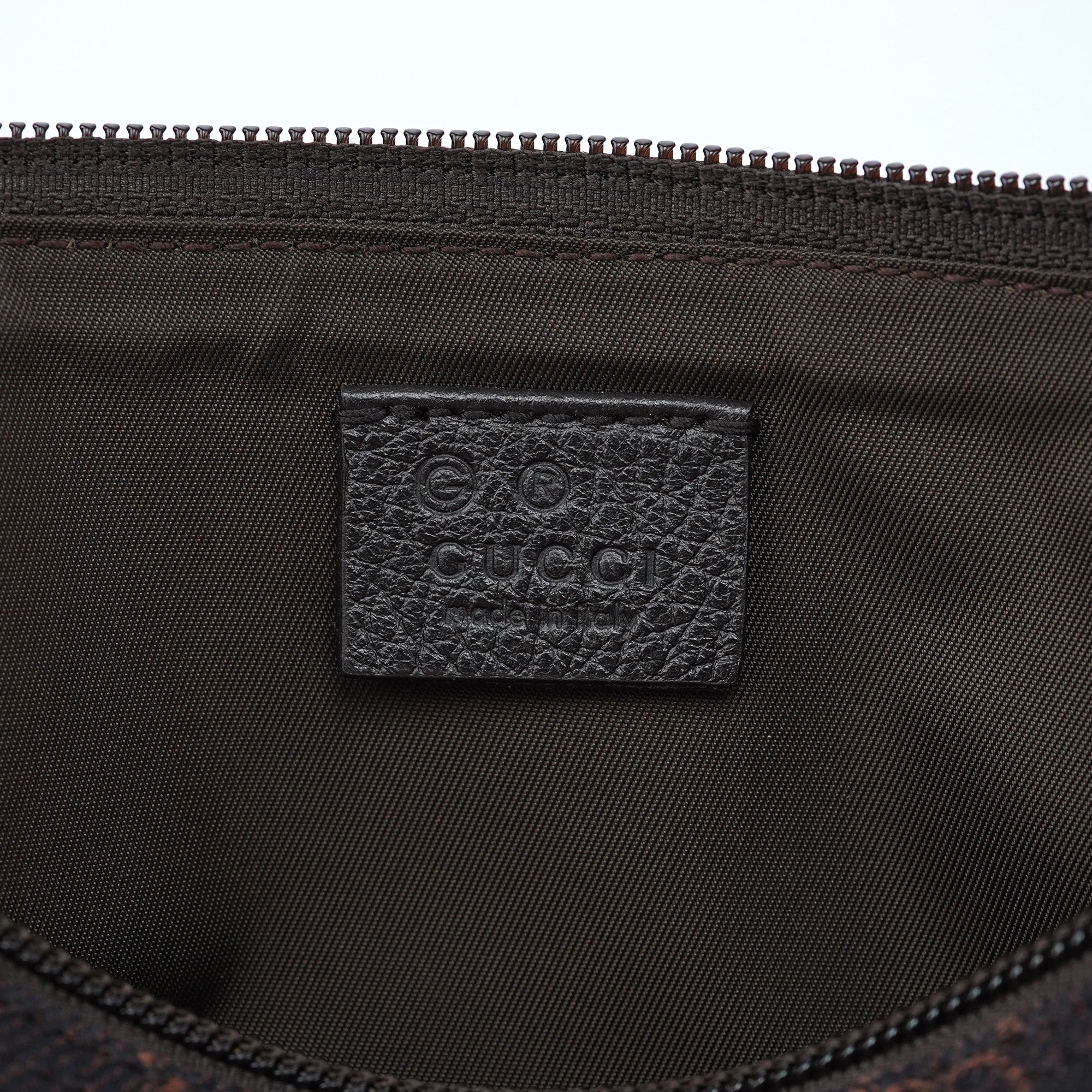 257300 Brown GG Boat Pochette