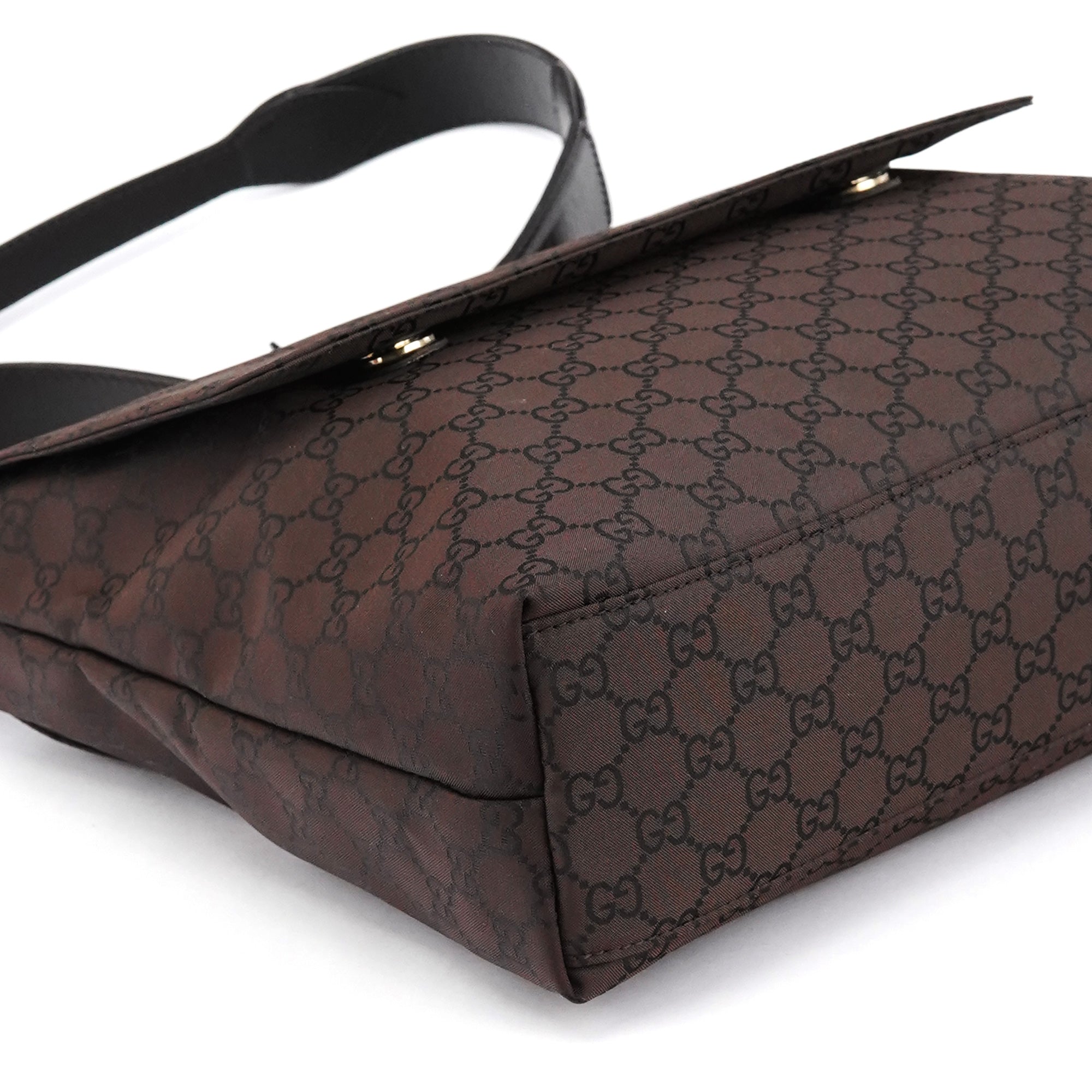 272351 Brown GG Canvas Crossbody Bag