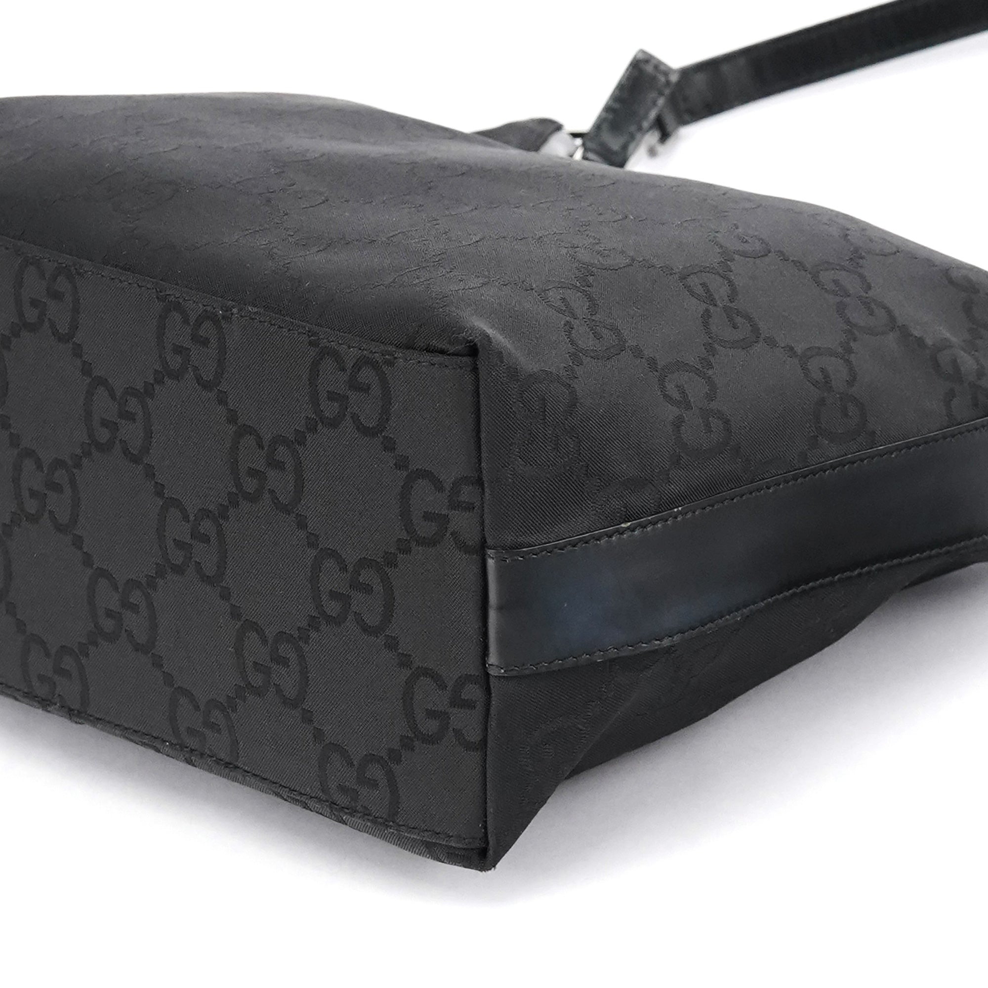 28335 Black GG Hobo Shoulder Bag