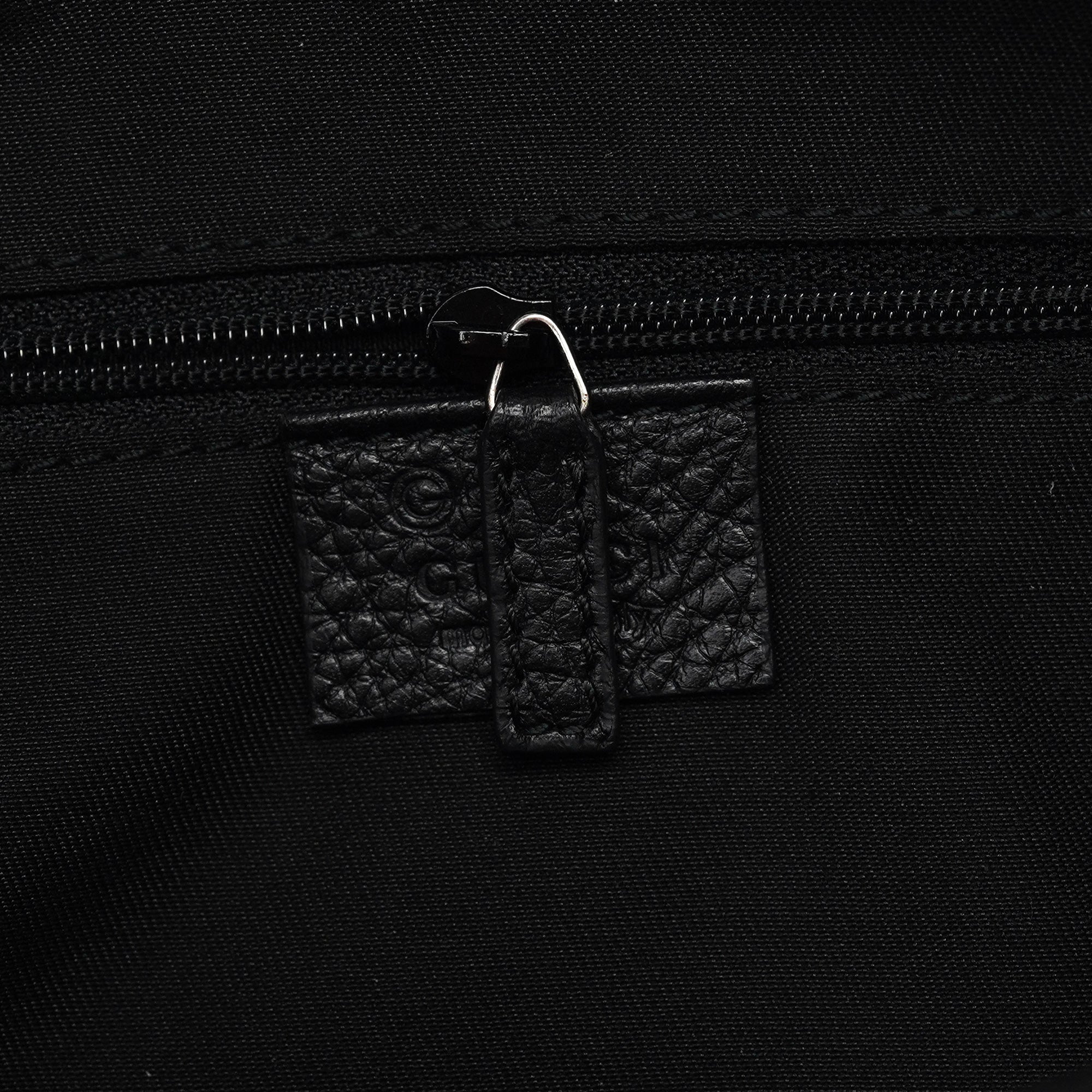 28335 Black GG Shoulder Bag