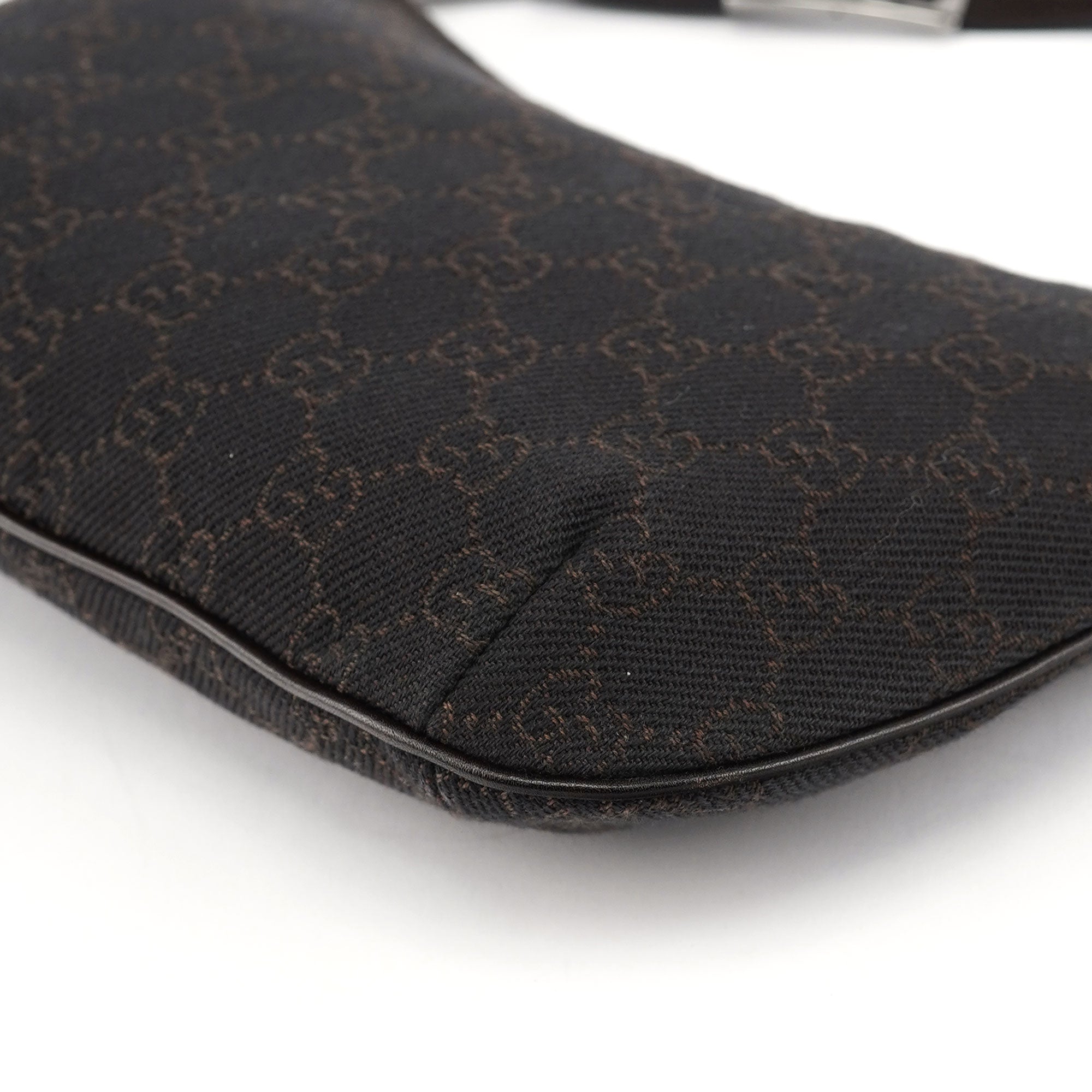 32160 Brown GG Shoulder Bag