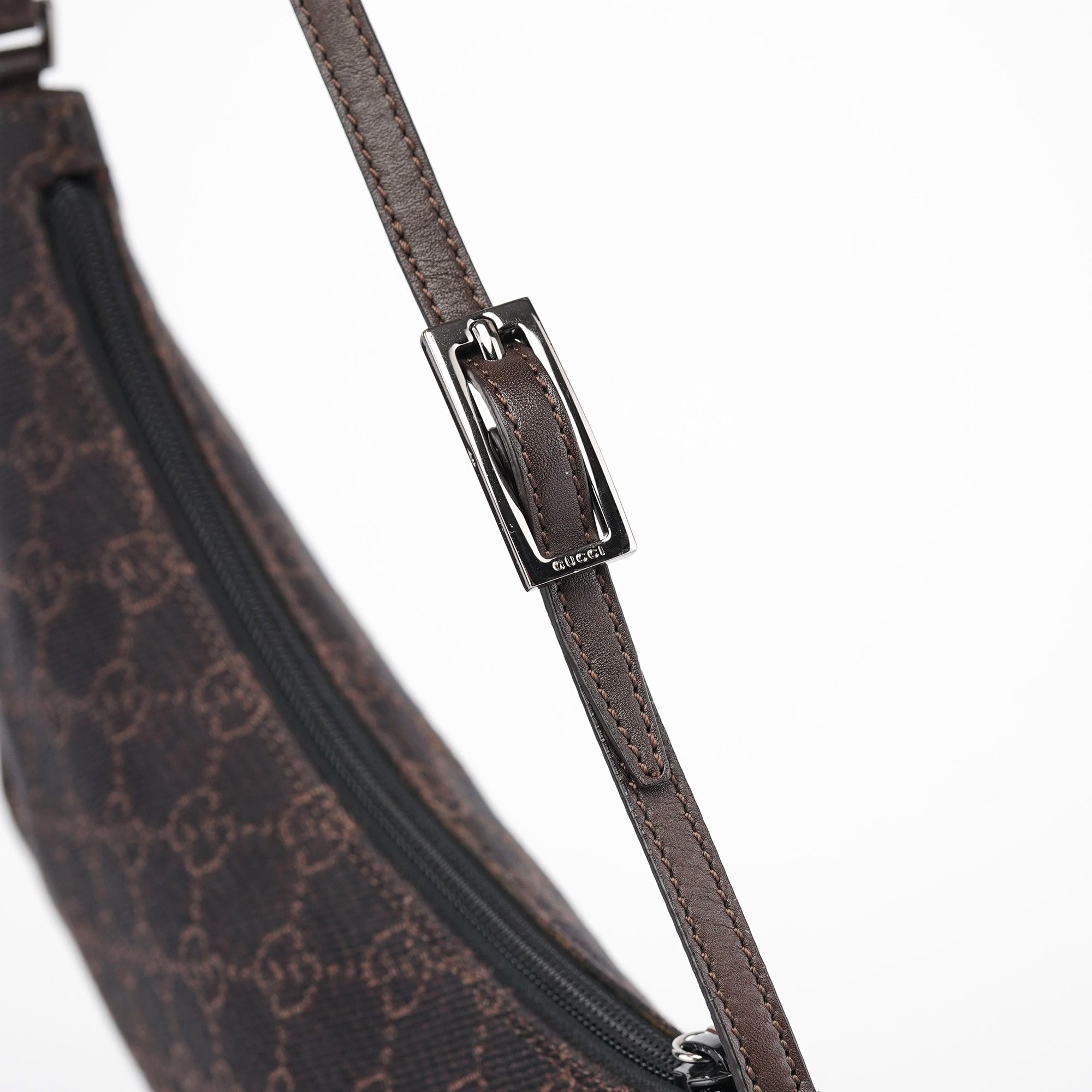 32160 Brown GG Shoulder Bag