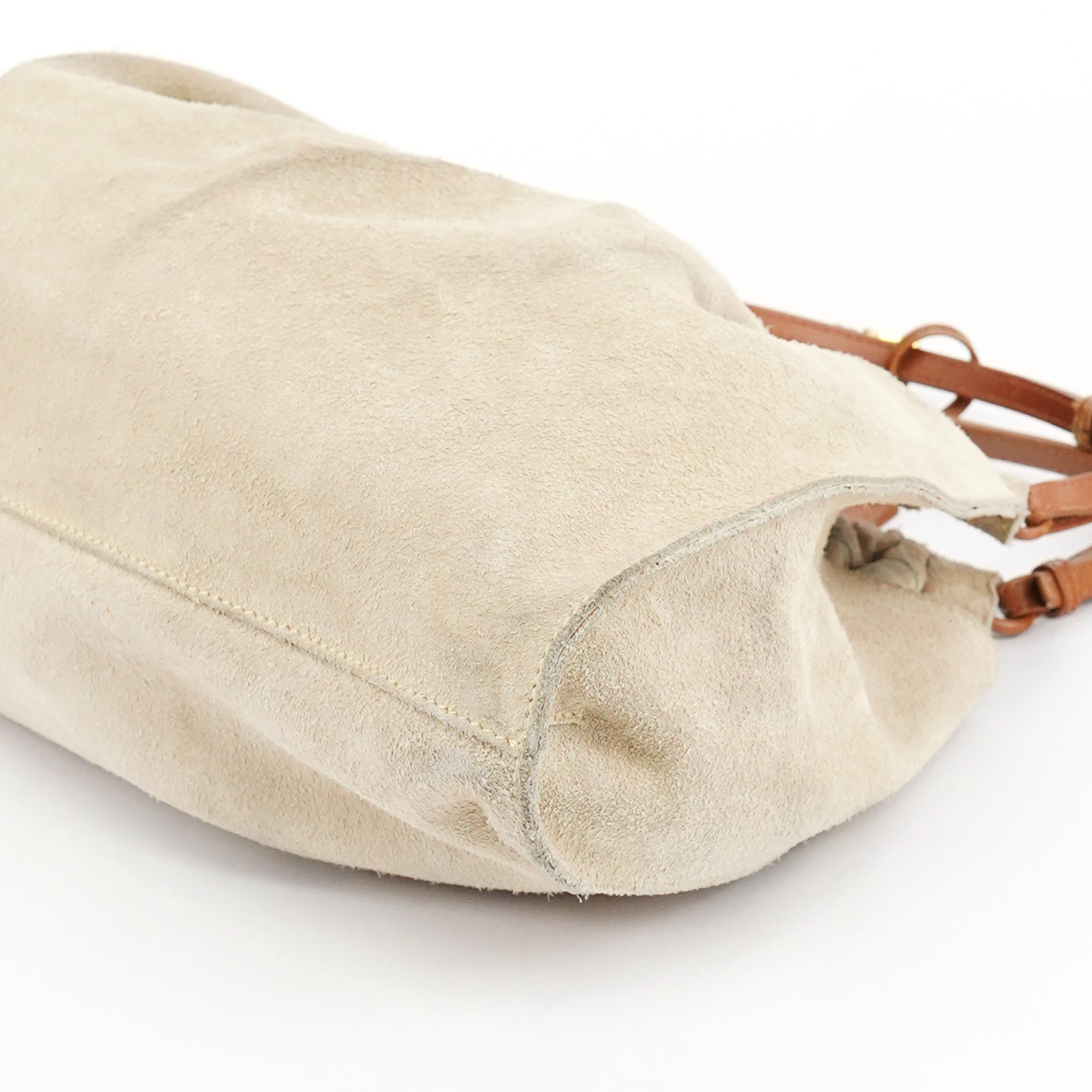 76554 Beige Suede Ruched Handbag