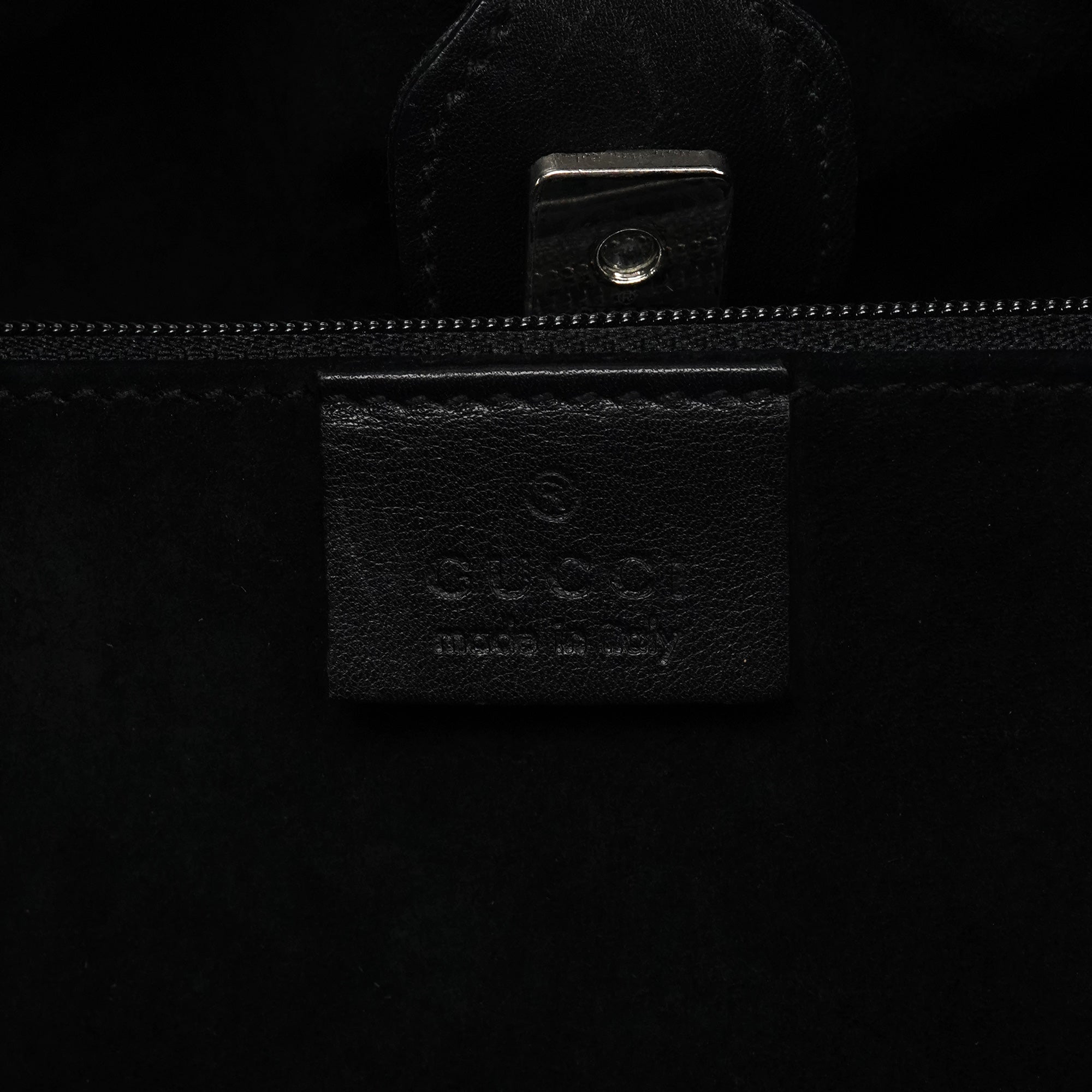 76554 Black Calfskin Ruched Handbag