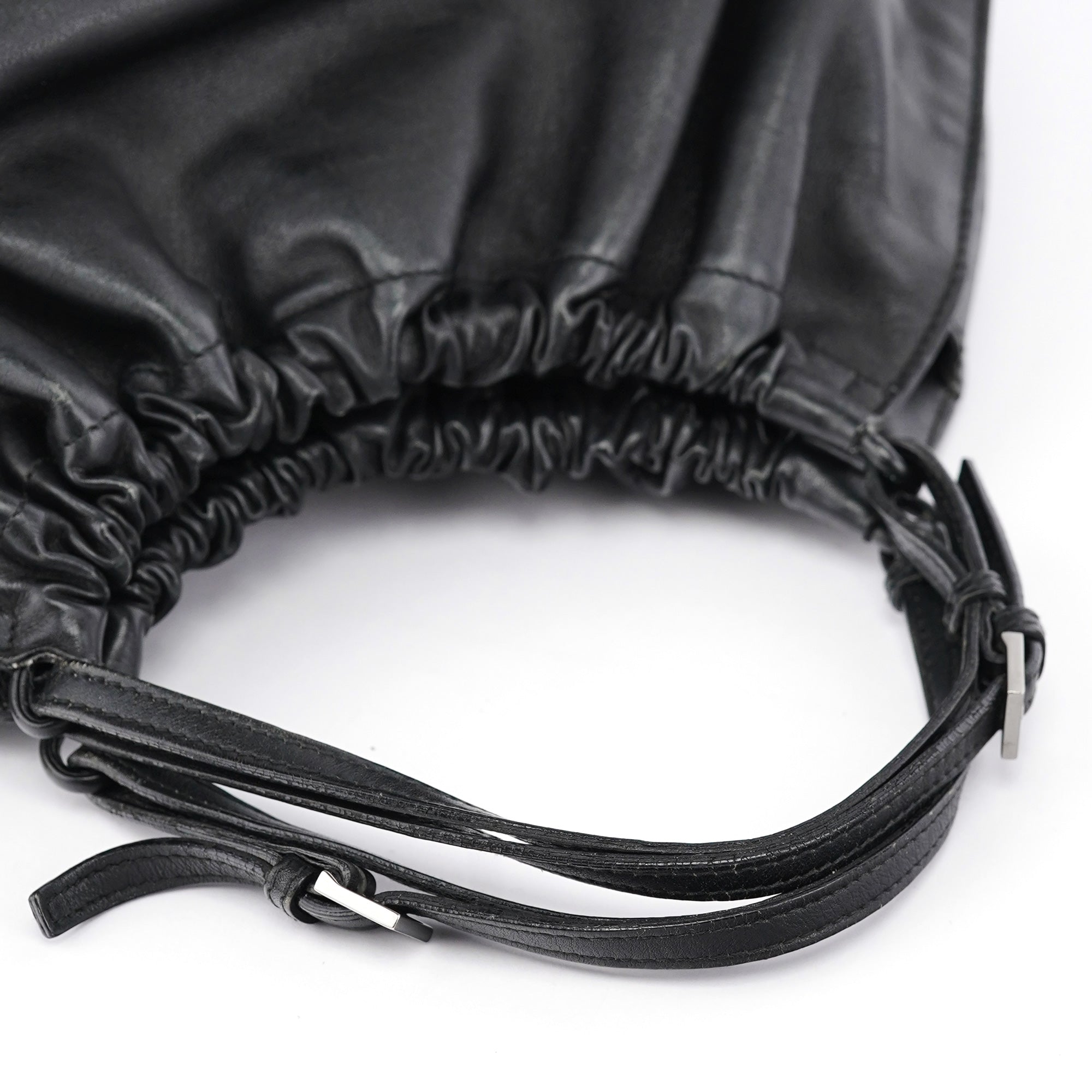 76554 Black Leather Ruched Bag