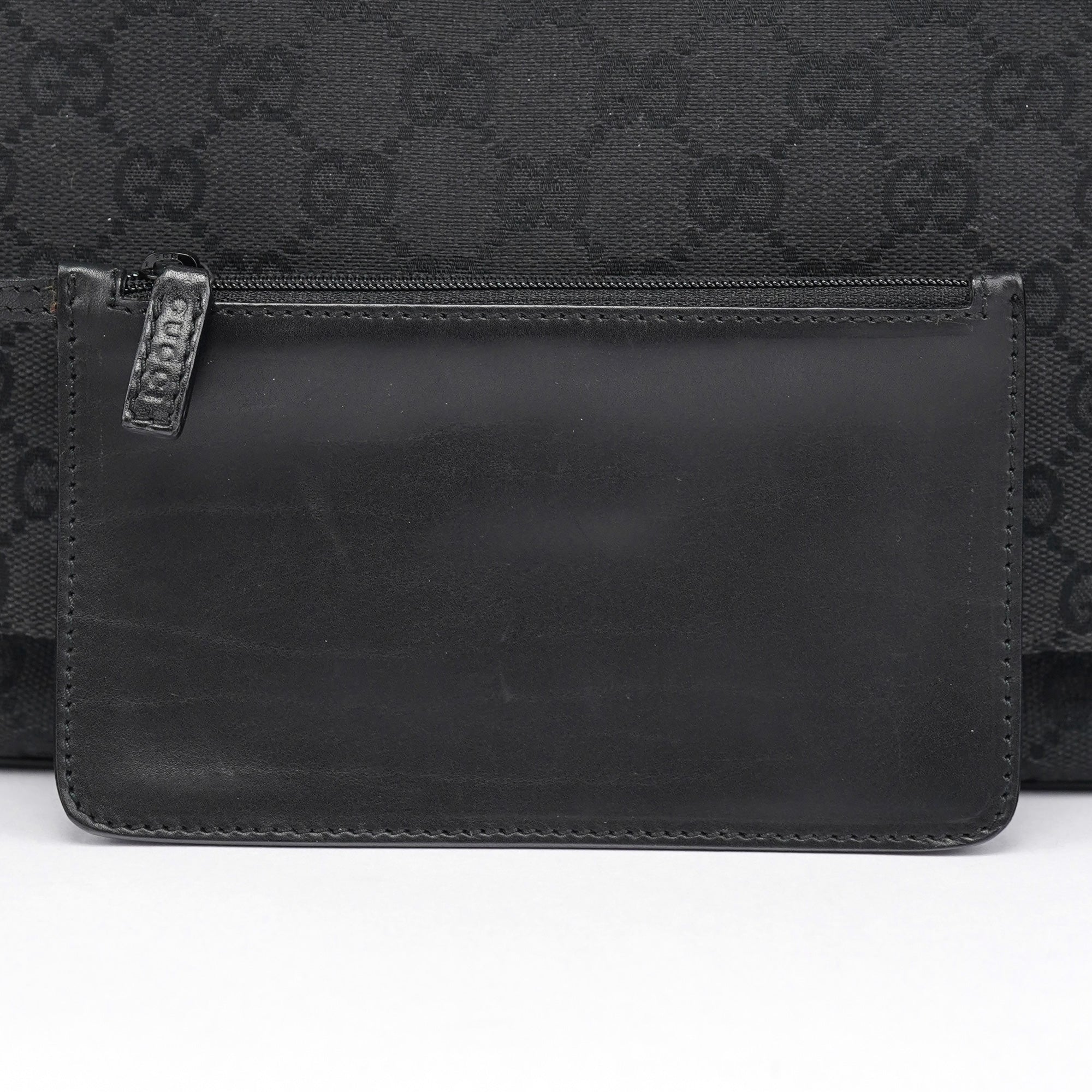 90646 Black GG Leather Shoulder Bag