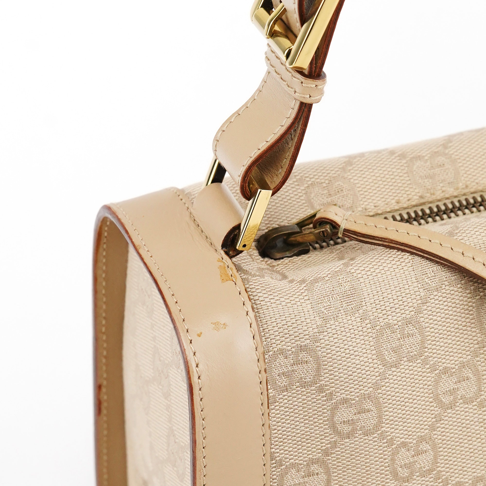 92706 Beige GG Canvas Shoulder Bag