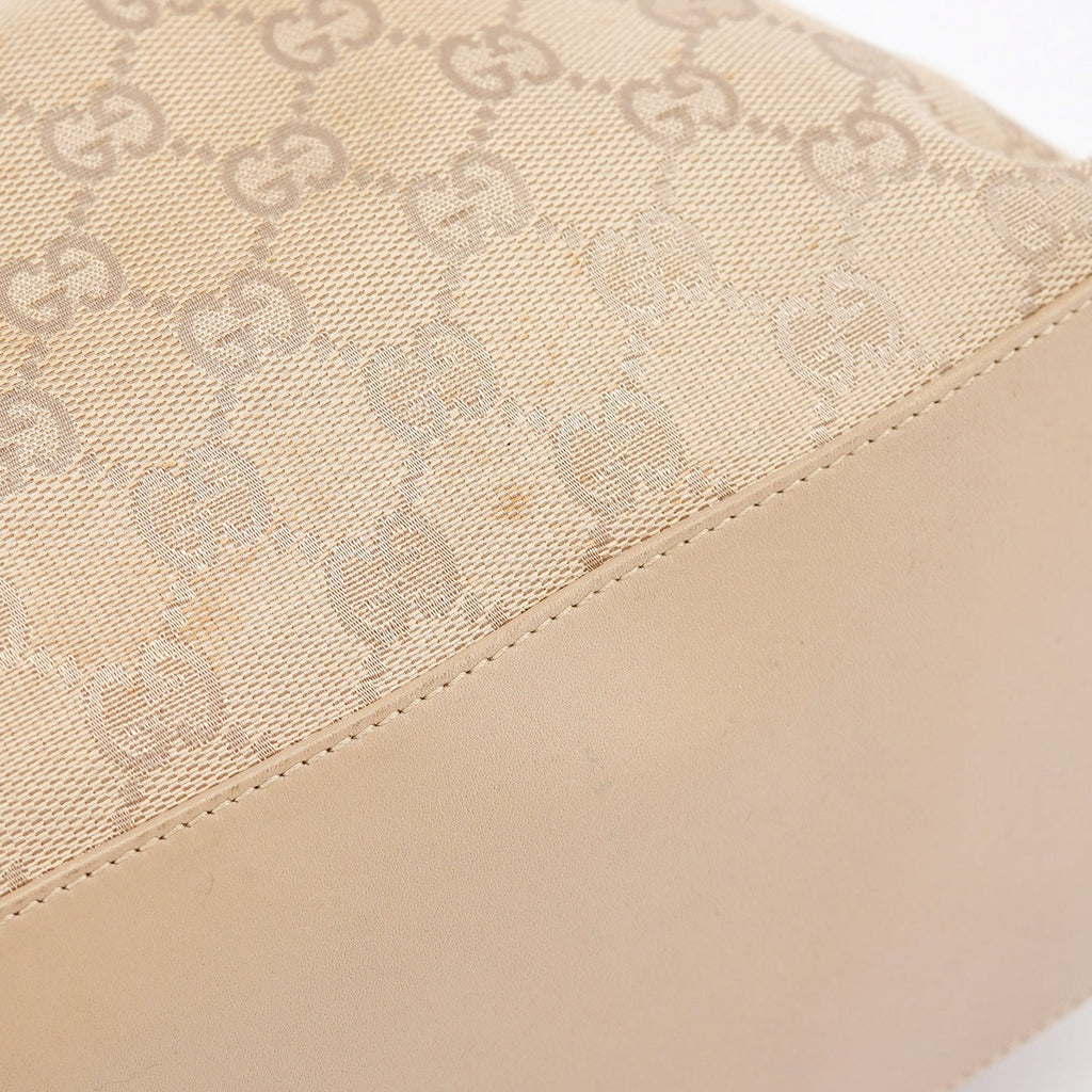 92709 Beige GG Bamboo Handle Shoulder Bag