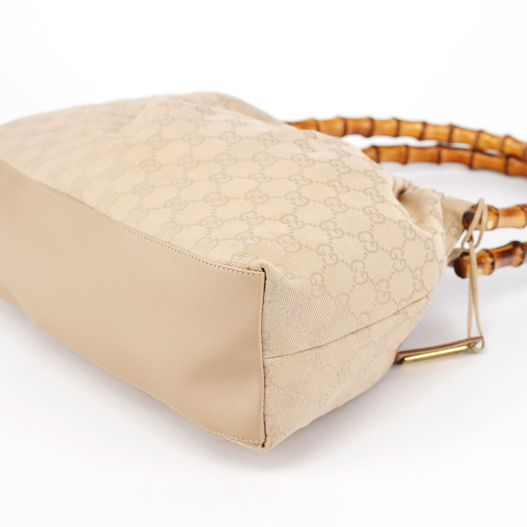 92709 Beige GG Bamboo Handle Shoulder Bag