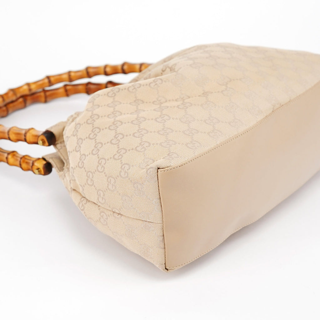 92709 Beige GG Bamboo Handle Shoulder Bag