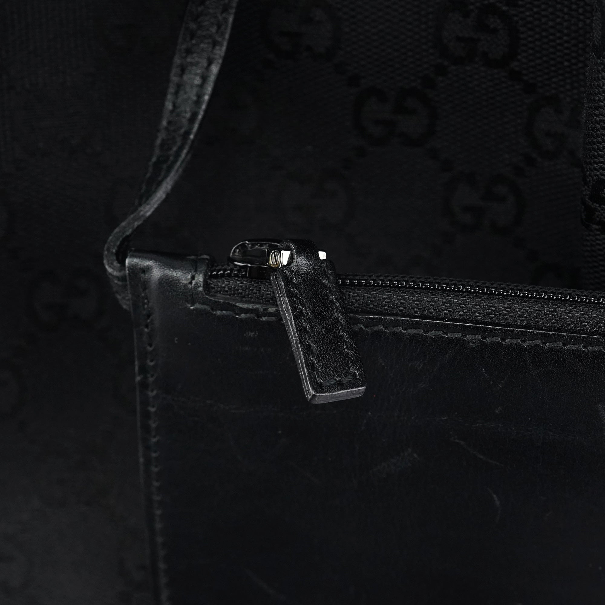94898 Black GG Leather Pouch Tote Bag