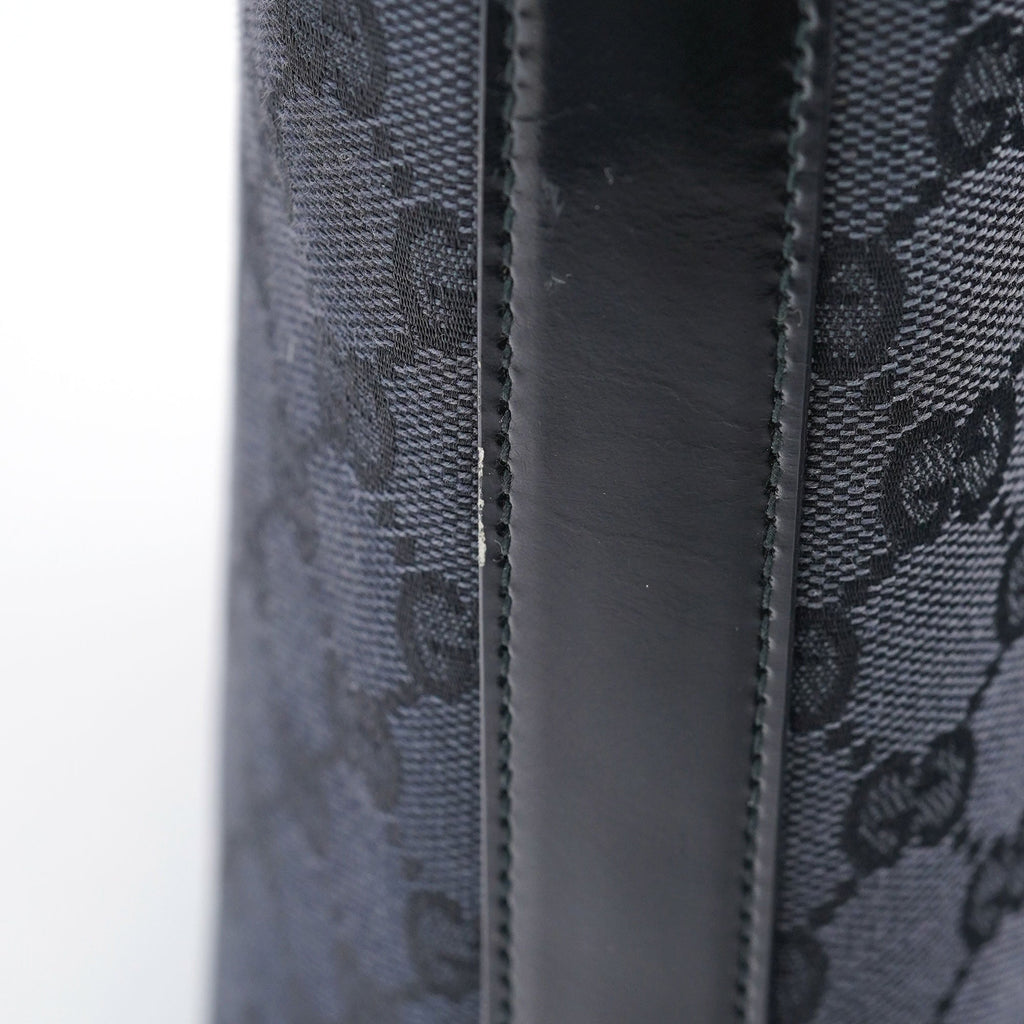 Anthracite GG Plastic Bucket Bag