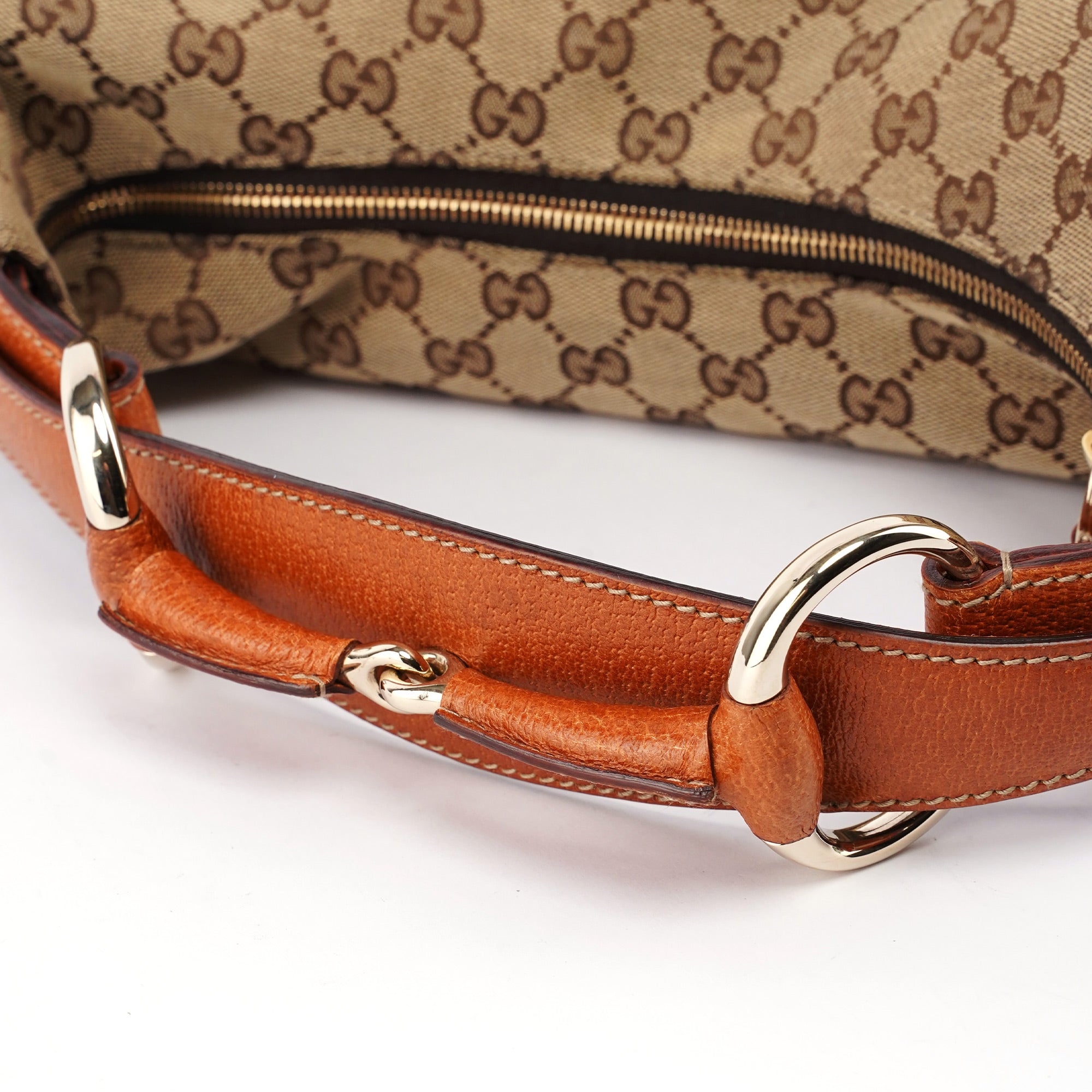 Beige GG Horsebit Hobo Shoulder Bag
