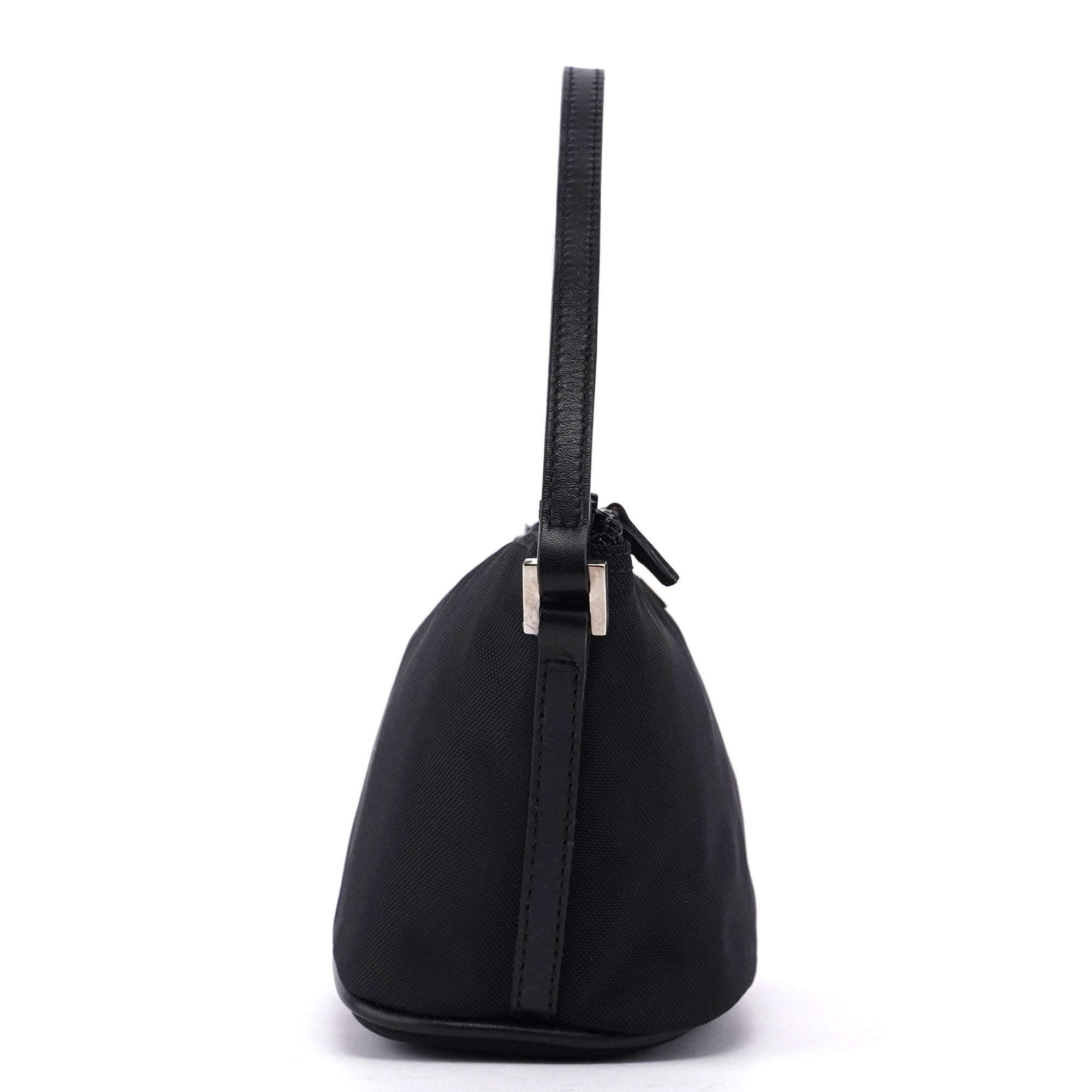 Black Canvas Boat Pochette