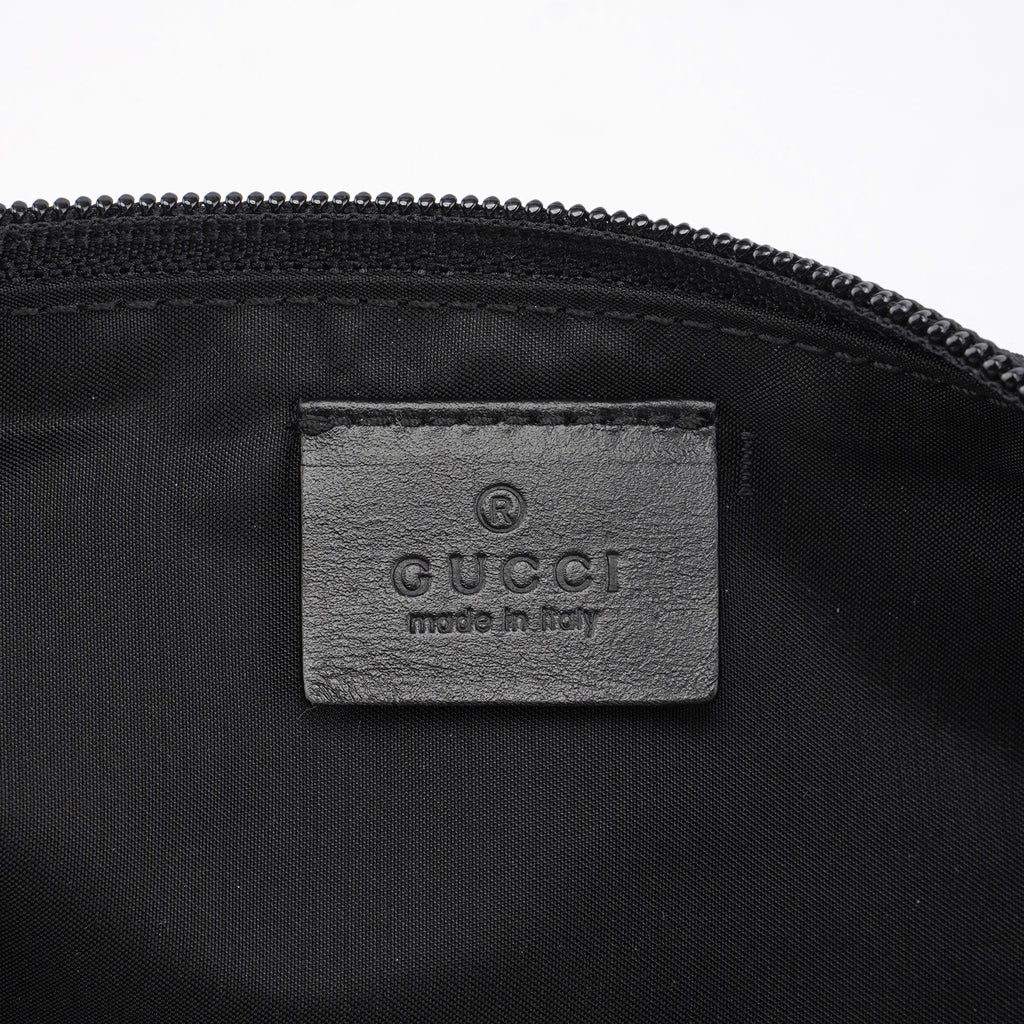 Black Canvas Boat Pochette