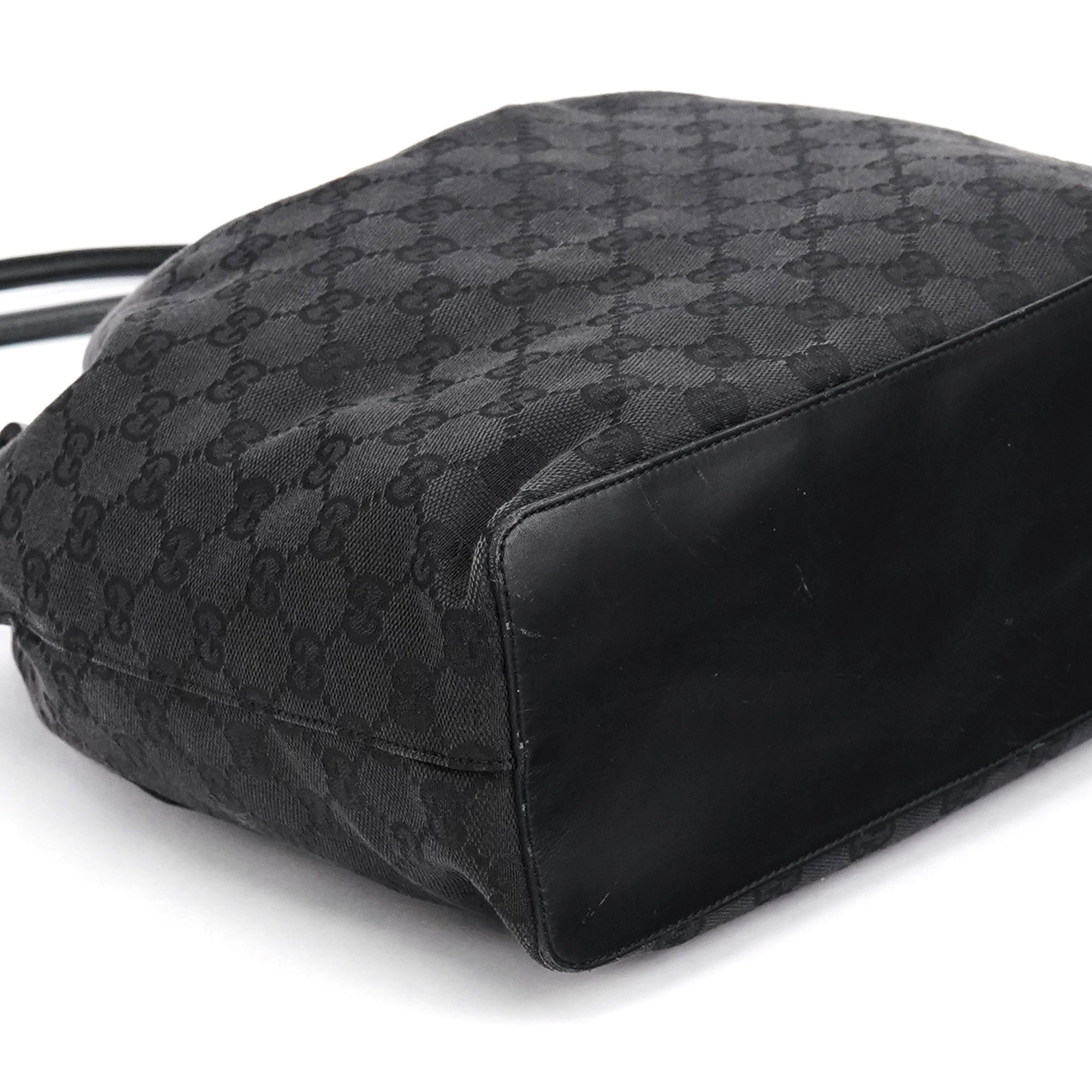 Black GG Canvas Drawstring Shoulder Bag