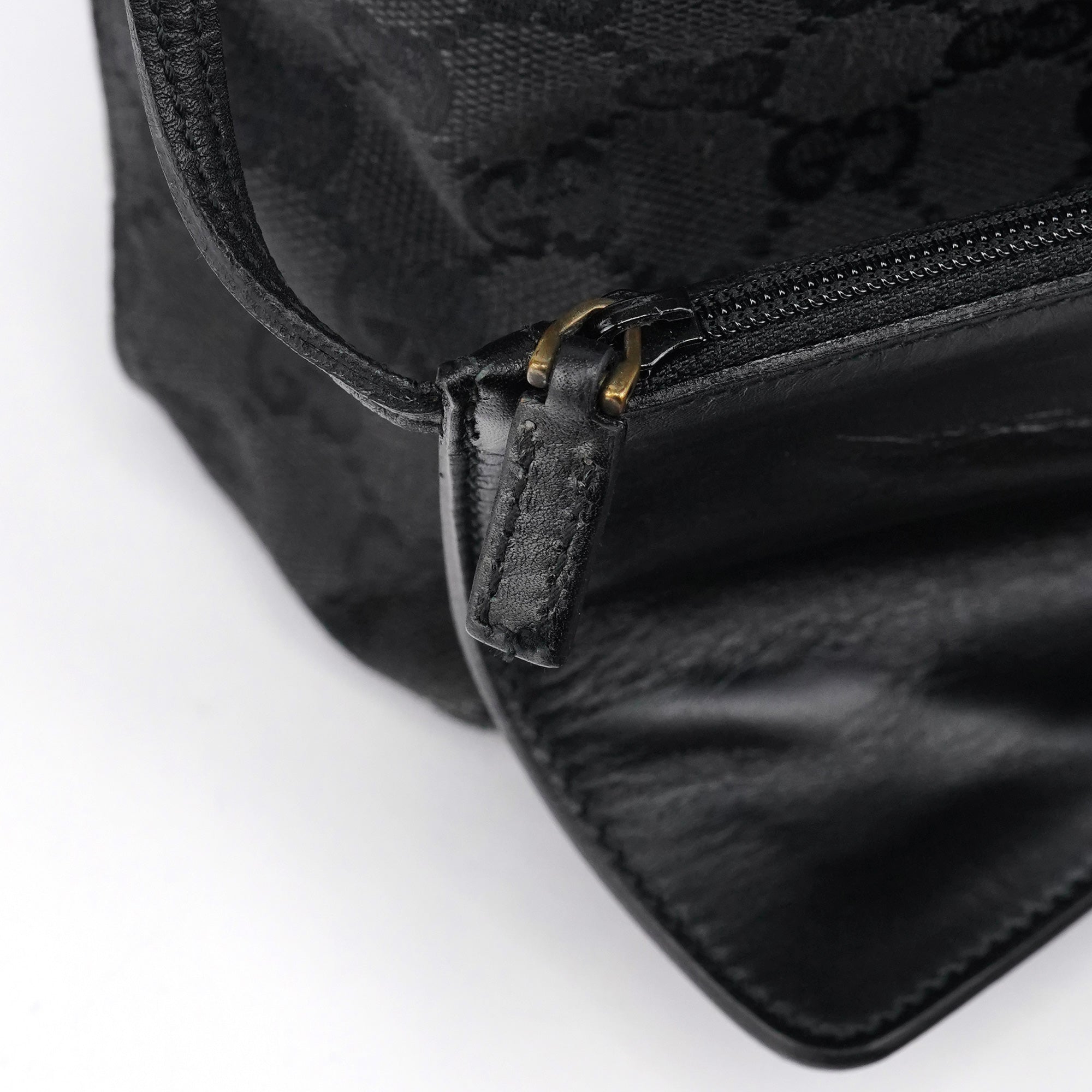 Black GG Canvas Drawstring Shoulder Bag