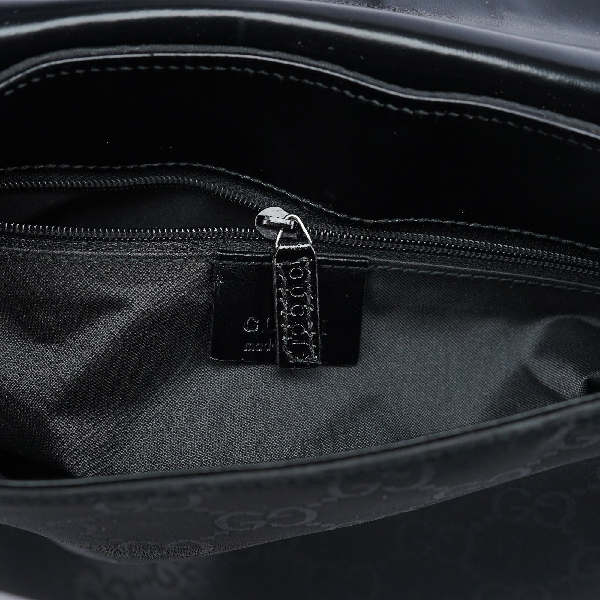 Black GG Canvas Flap Shoulder Bag
