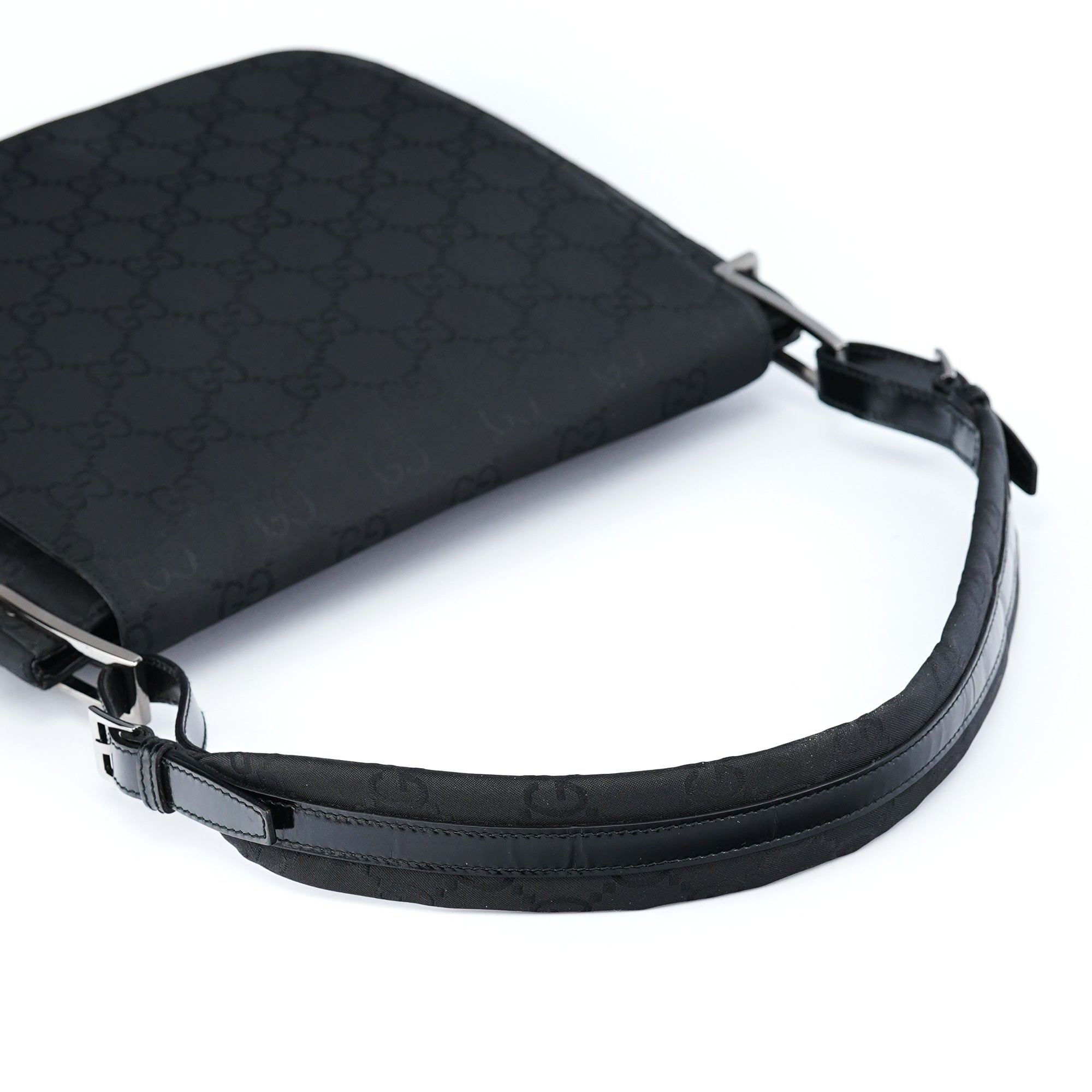 Black GG Canvas Flap Shoulder Bag