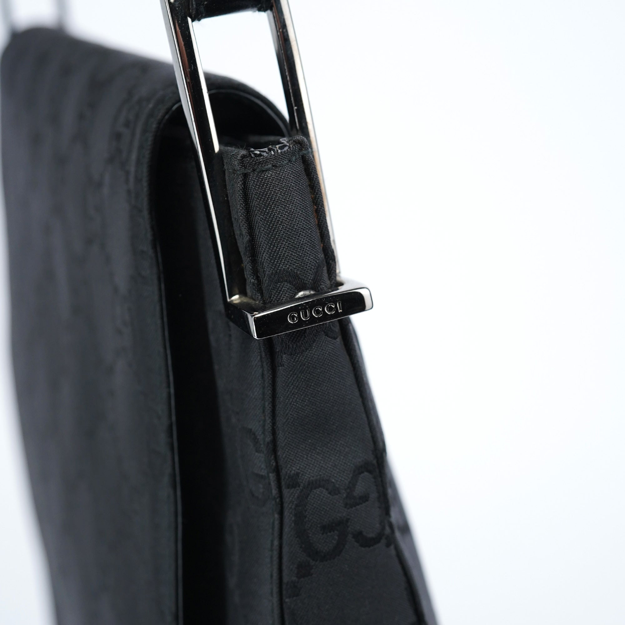Black GG Canvas Flap Shoulder Bag