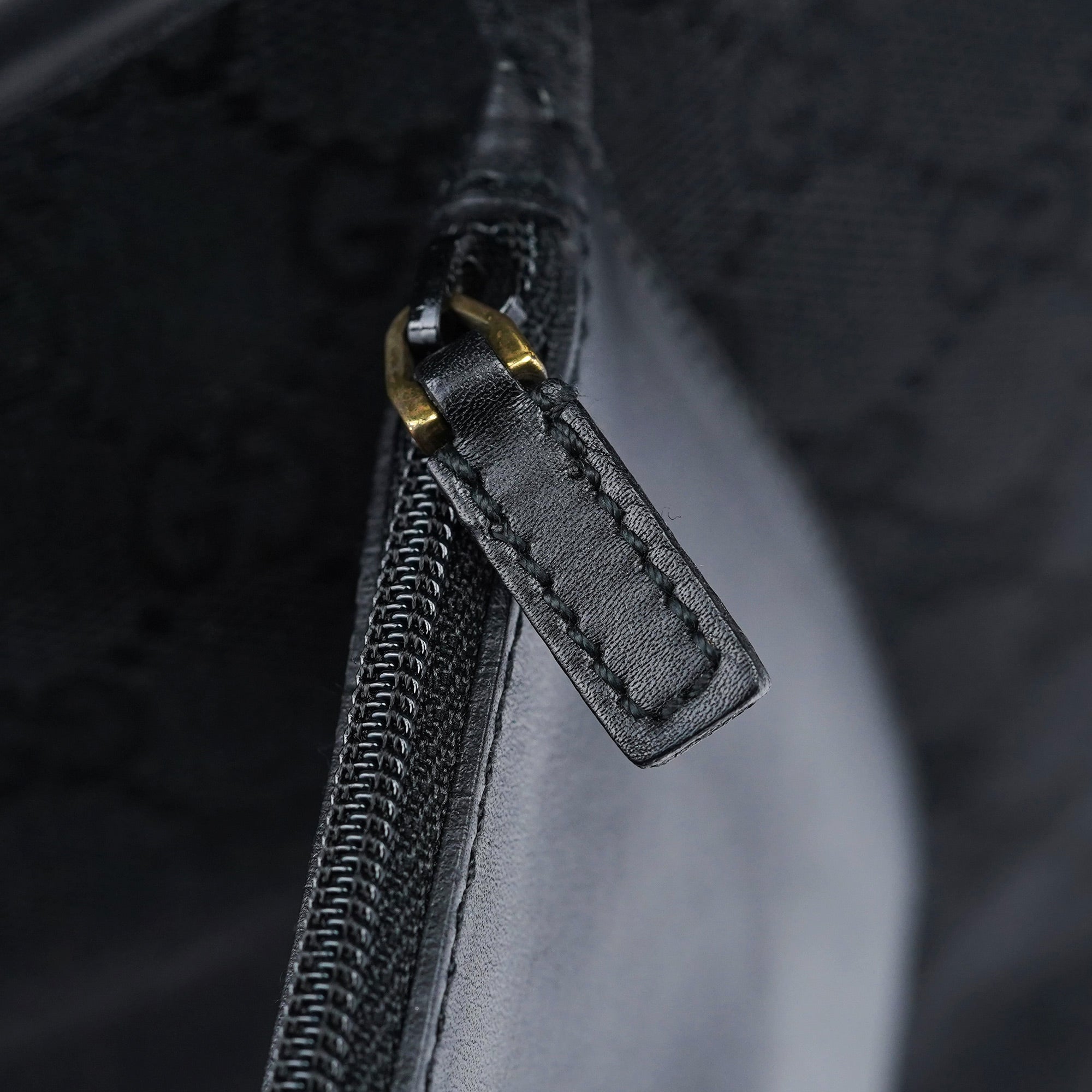 Black GG Drawstring Shoulder Bag