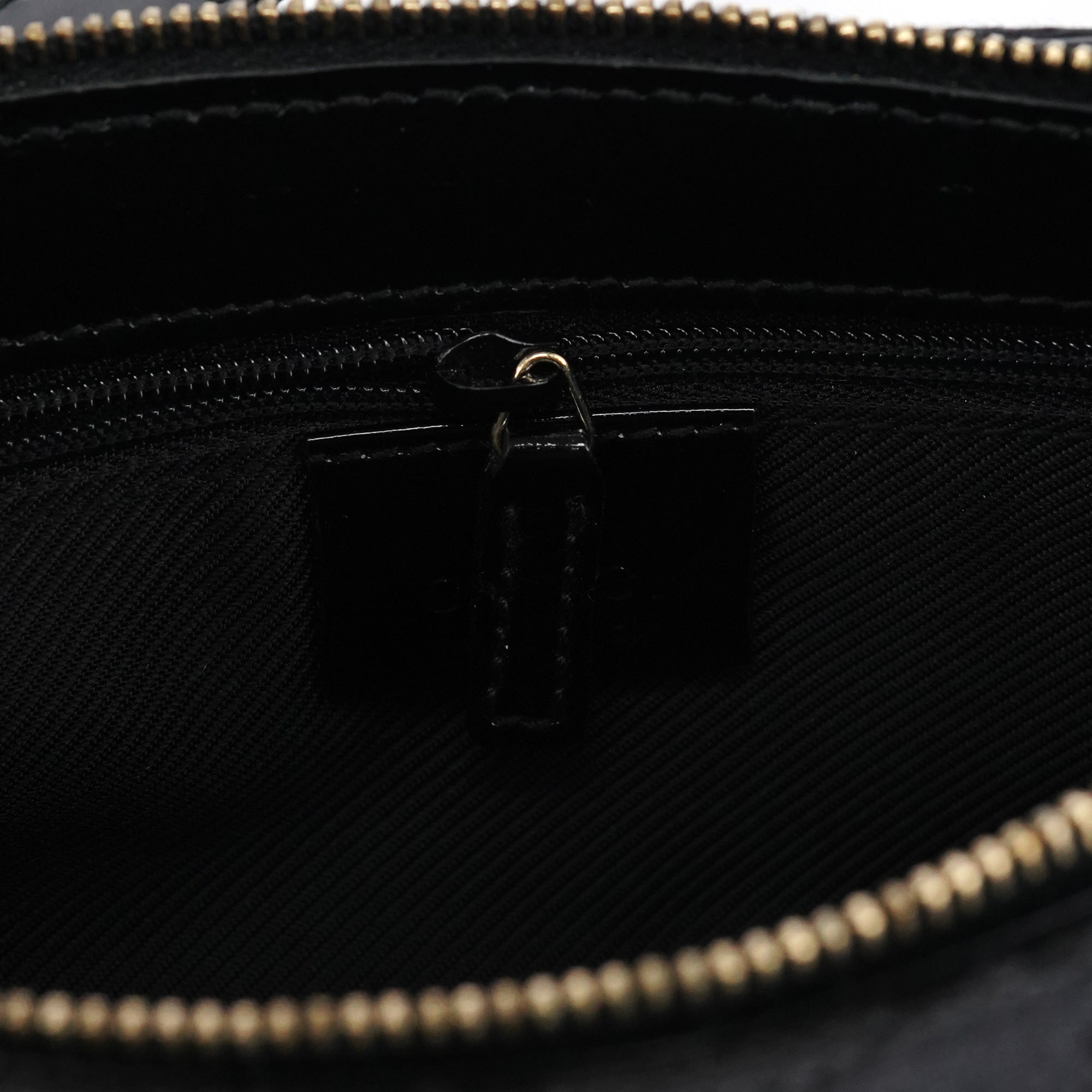Black GG Shoulder Bag