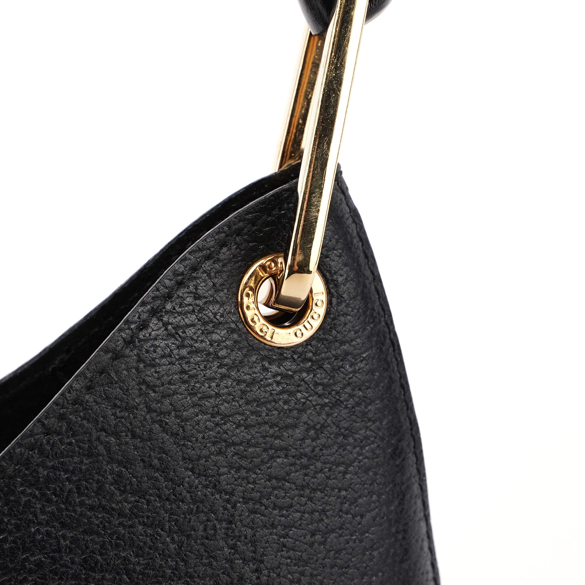 Black Leather Bamboo Shoulder Bag W/ Pouch