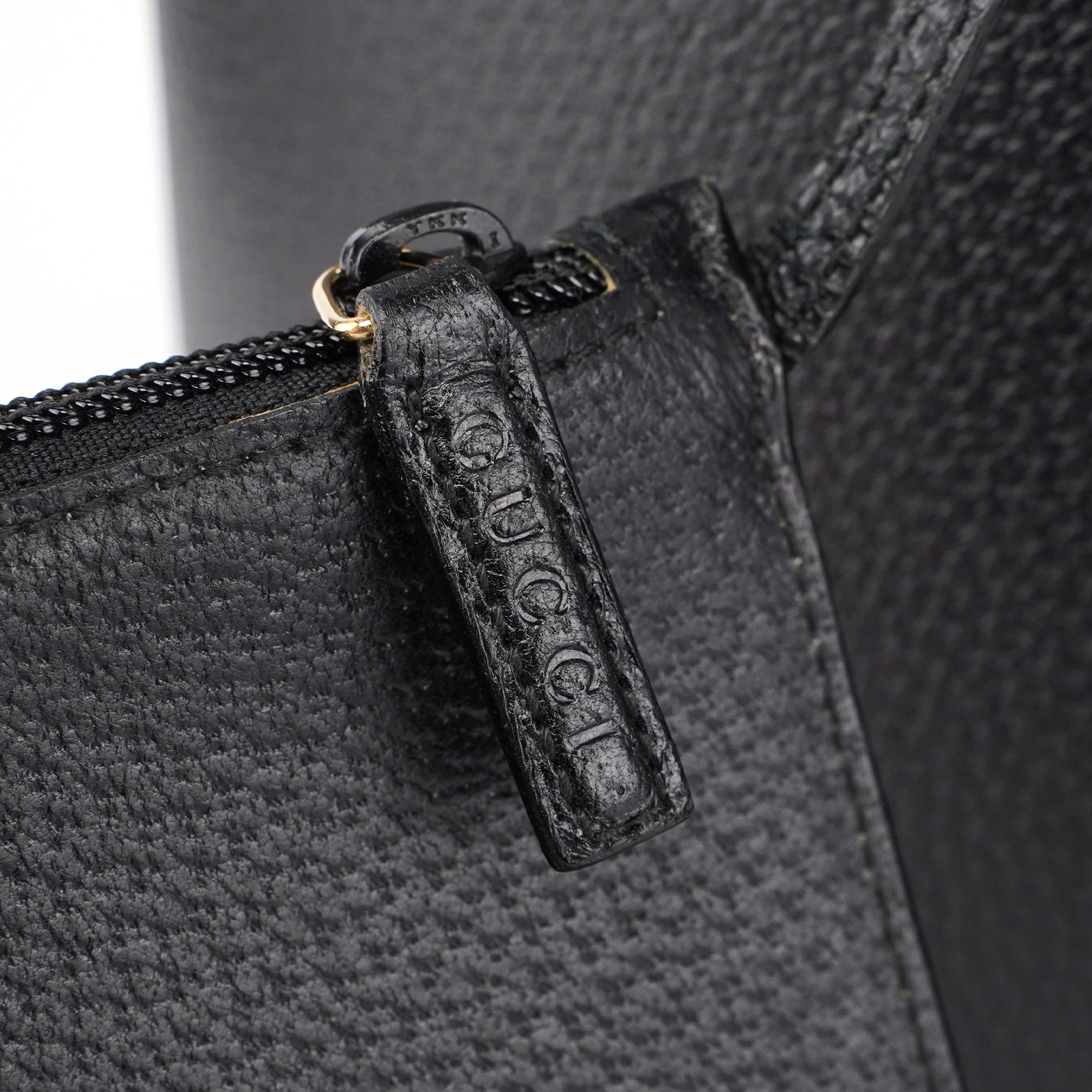 Black Leather Bamboo Shoulder Bag W/ Pouch