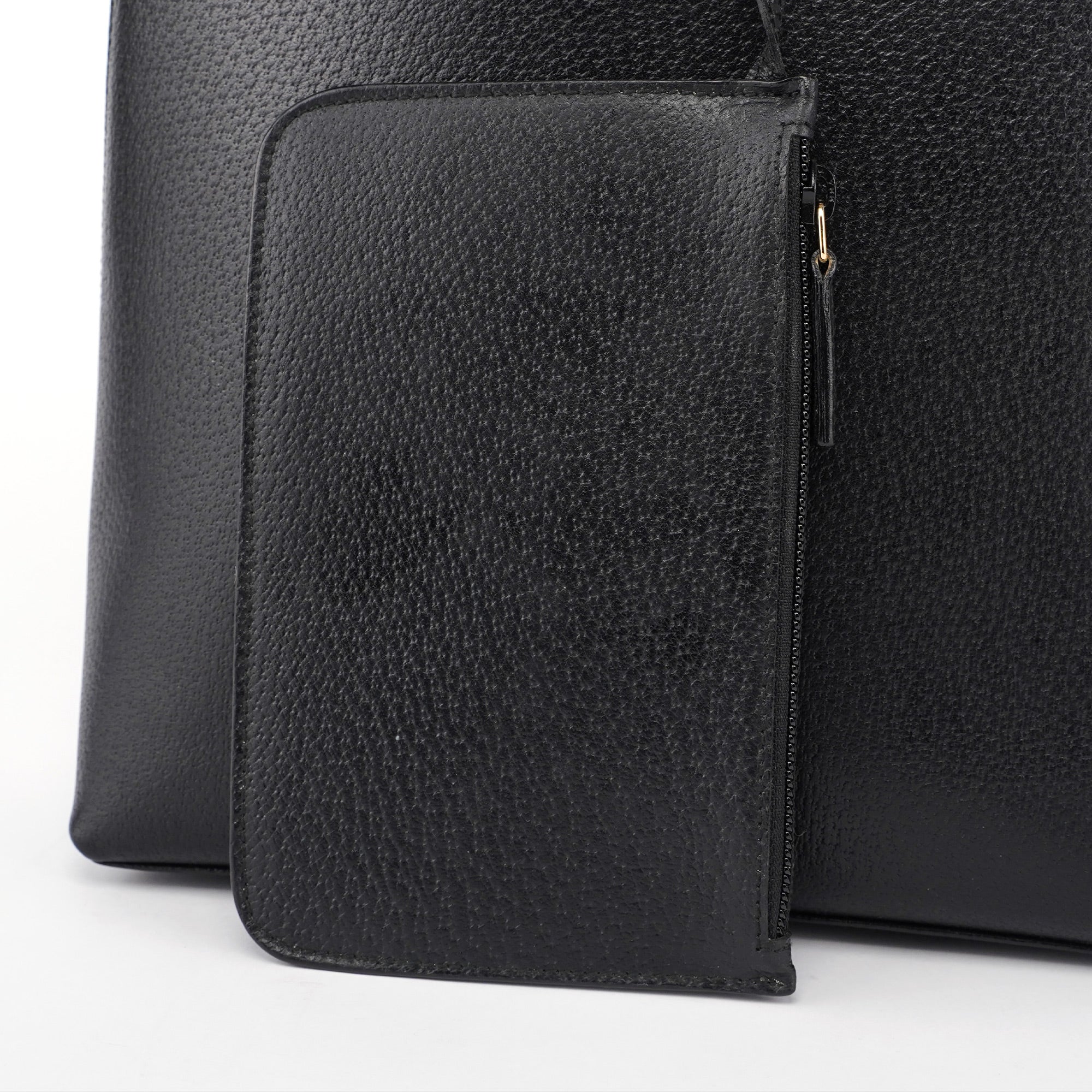 Black Leather Bamboo Shoulder Bag W/ Pouch