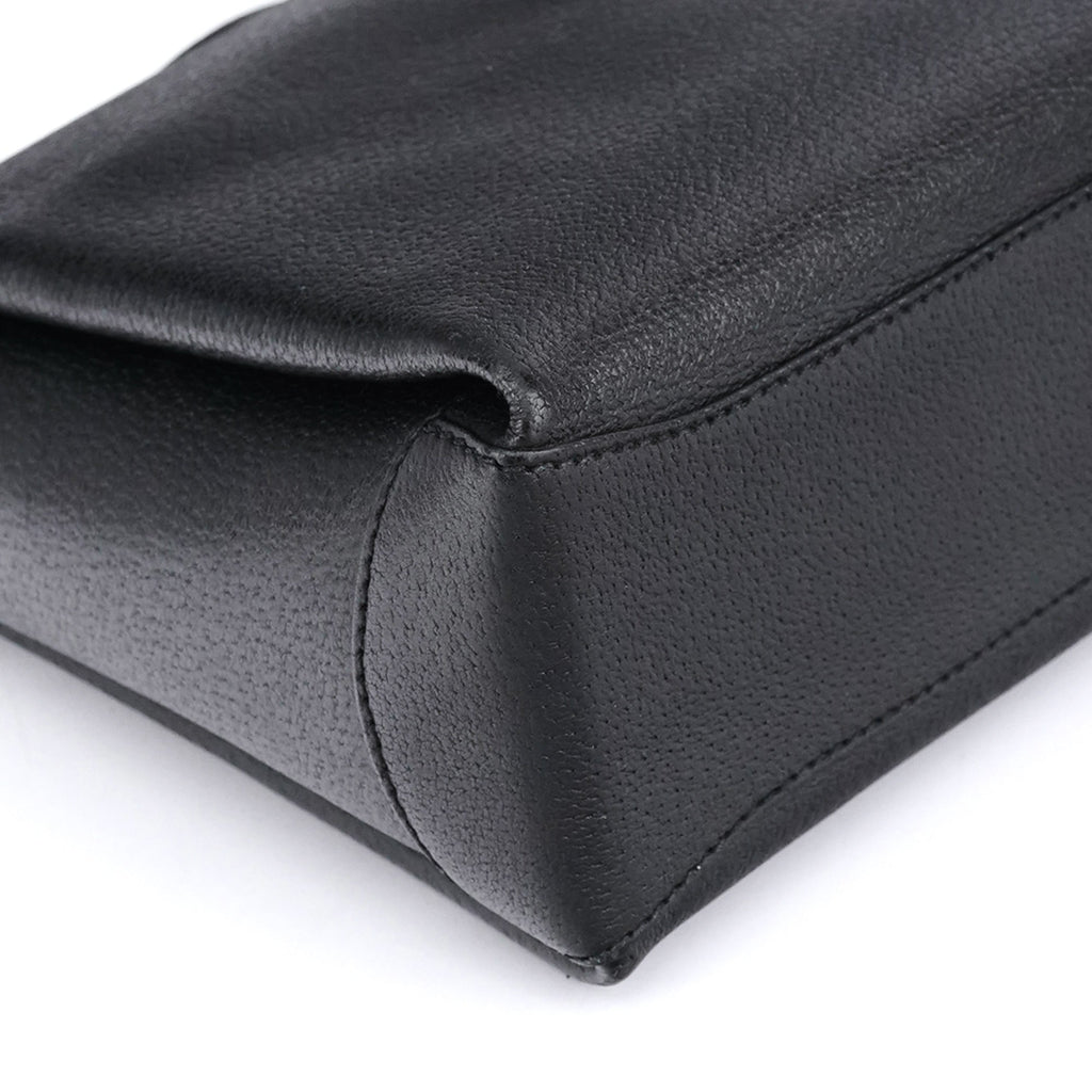 Black Leather Bamboo Turnlock Shoulder Bag