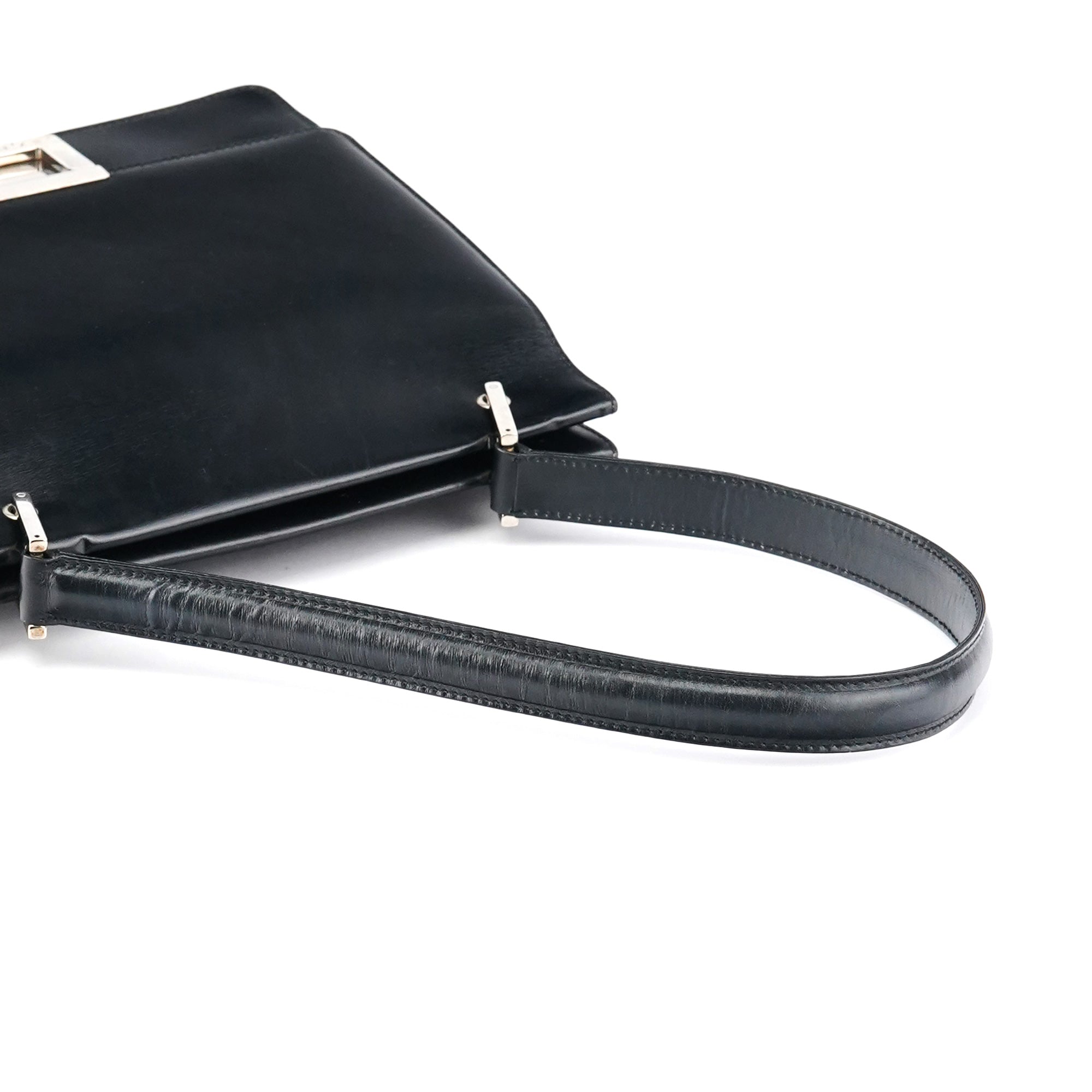 Black Leather Square G Shoulder Bag