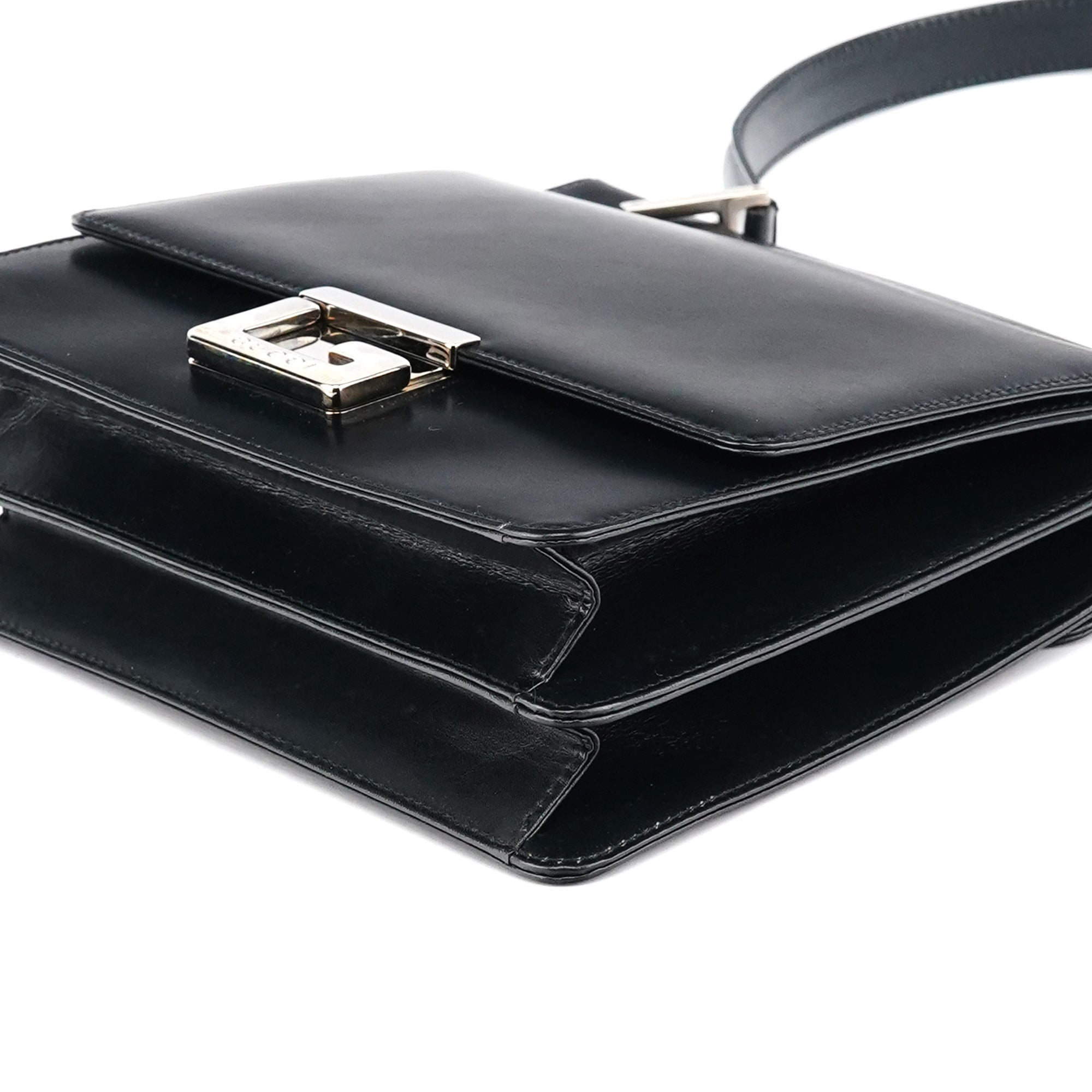 Black Leather Square G Shoulder Bag
