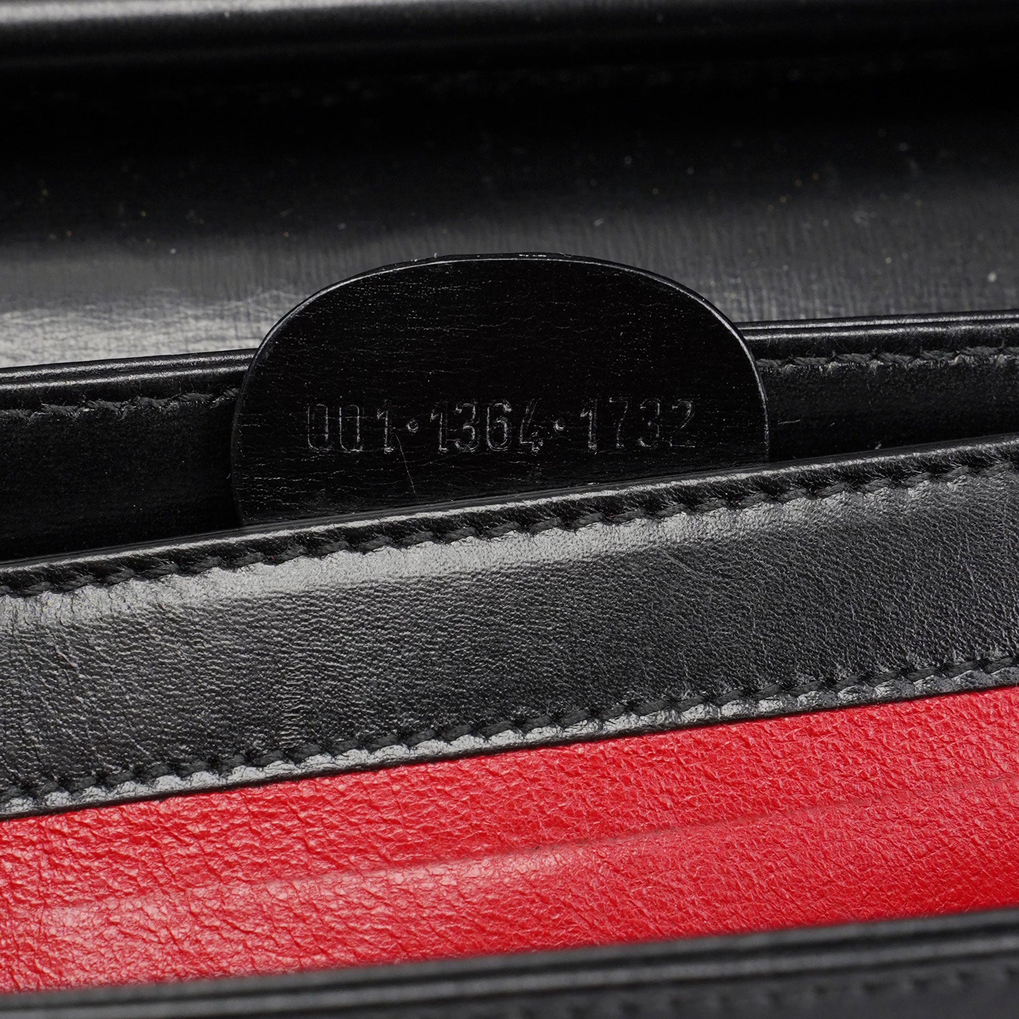 Black Leather Square G Shoulder Bag