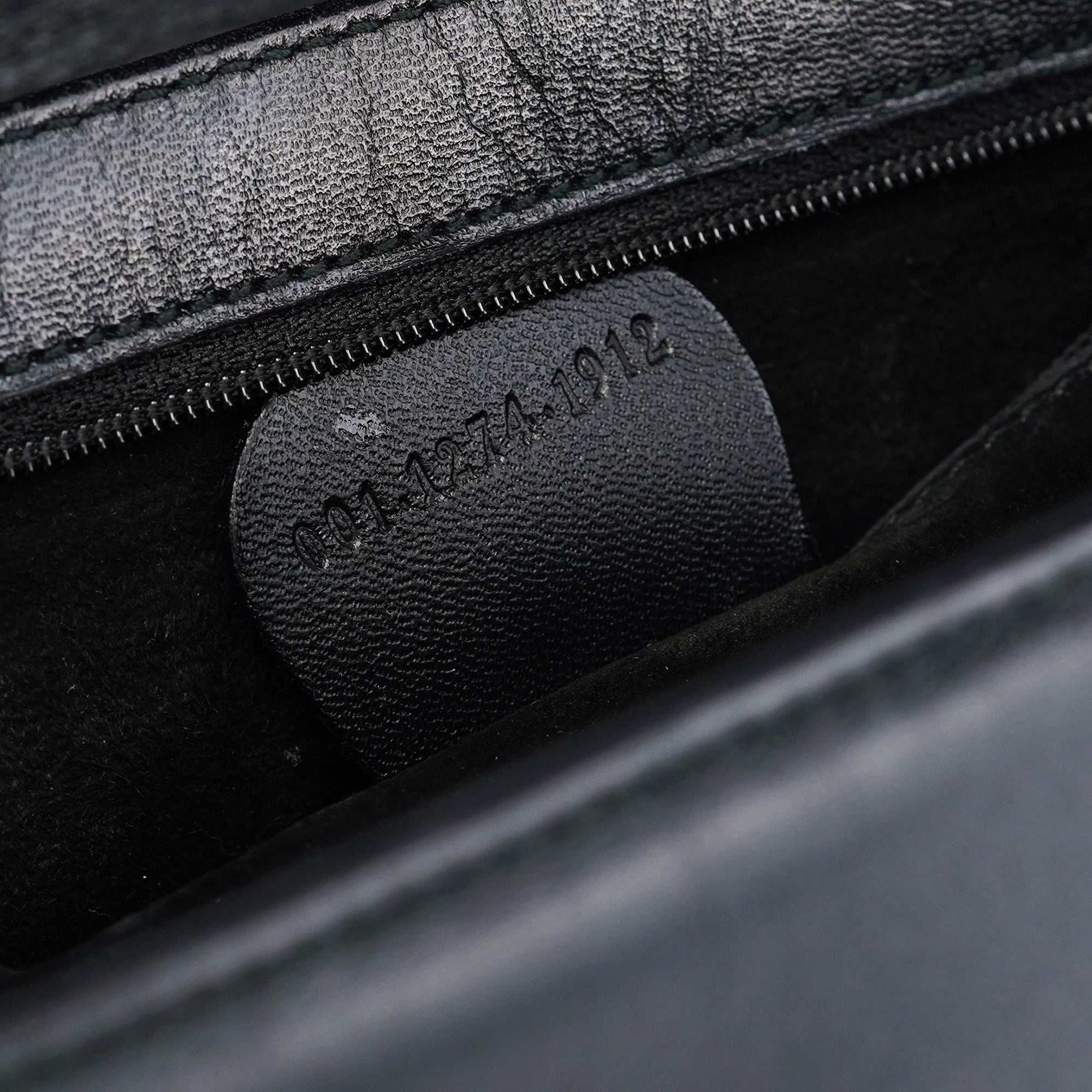 Black Leather Square G Shoulder Bag