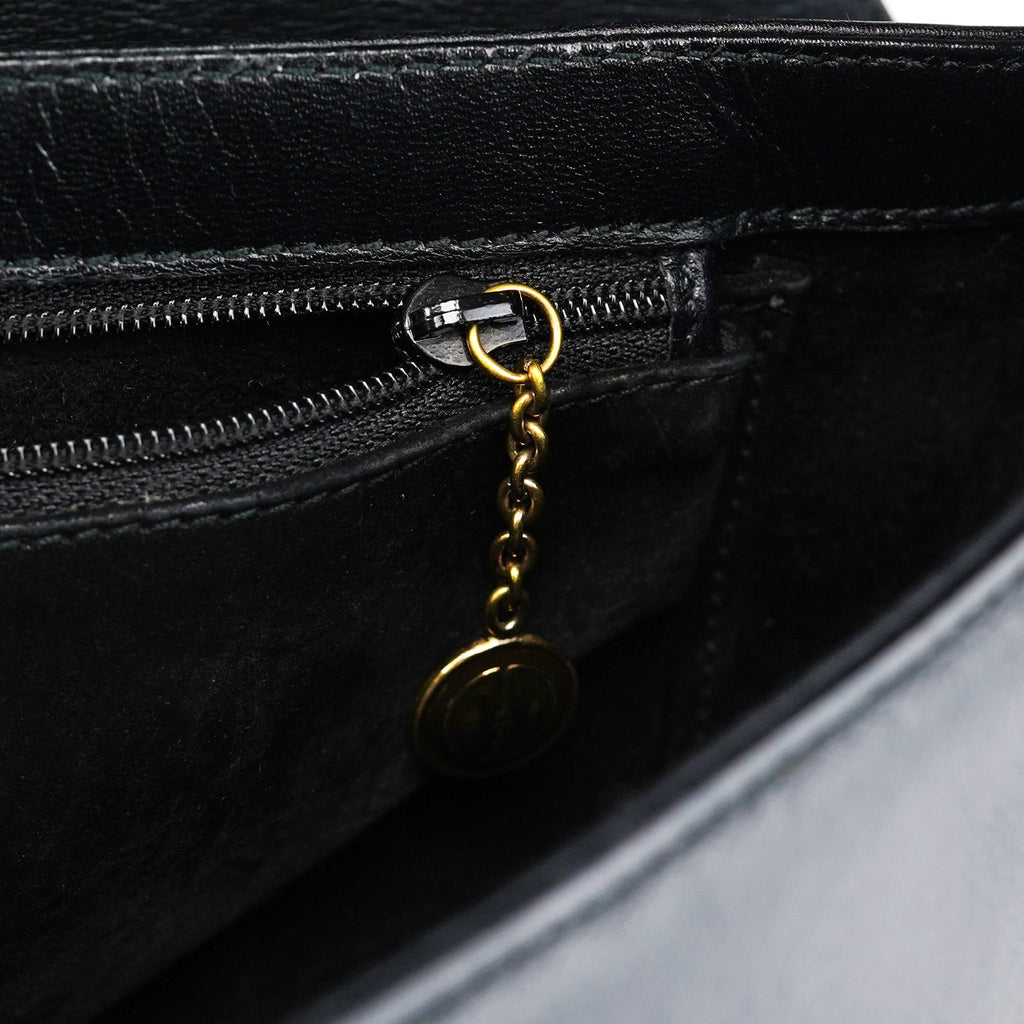 Black Leather Square G Shoulder Bag