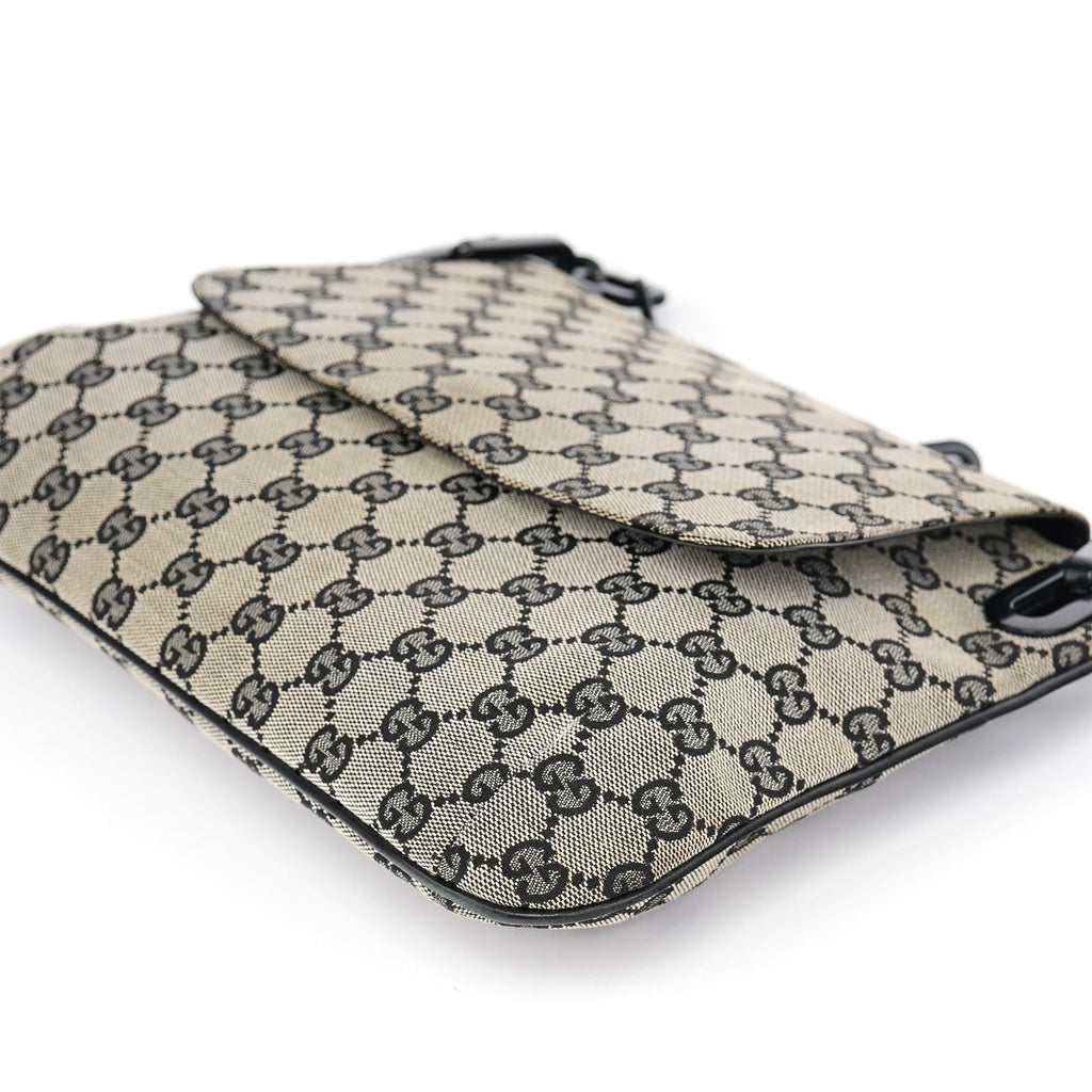 Grey GG Black Plastic Chain Shoulder Bag