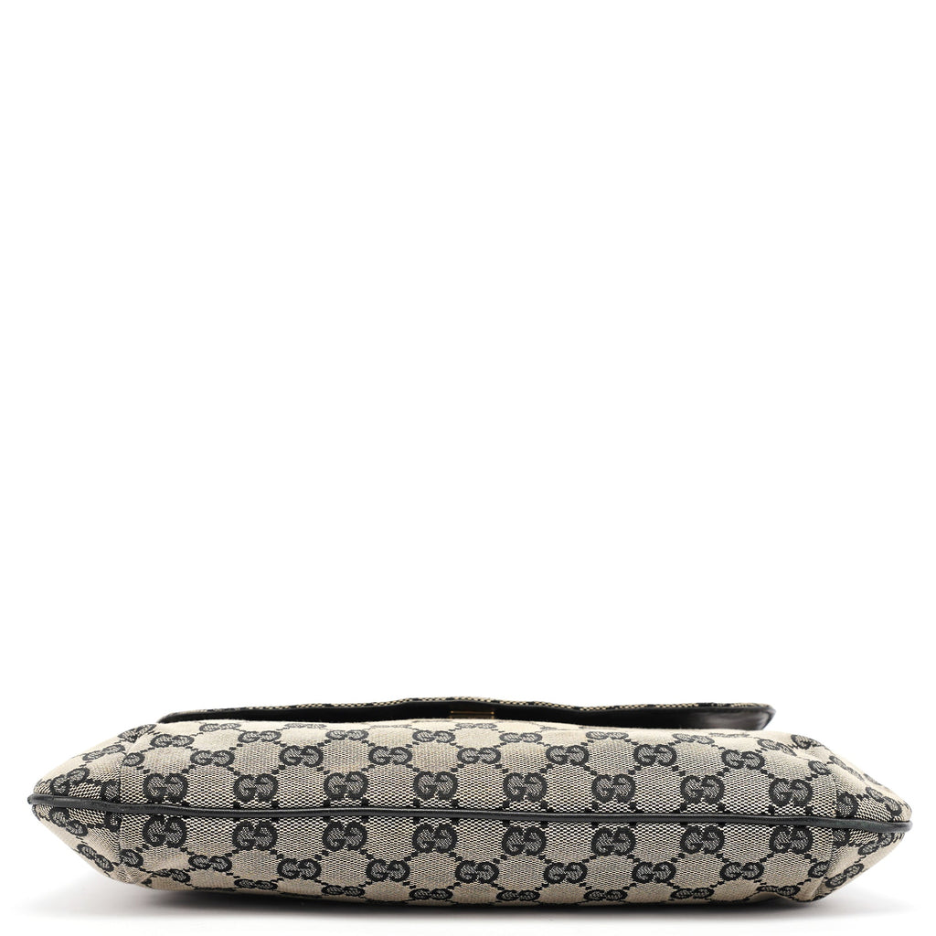 Grey GG Black Plastic Chain Shoulder Bag