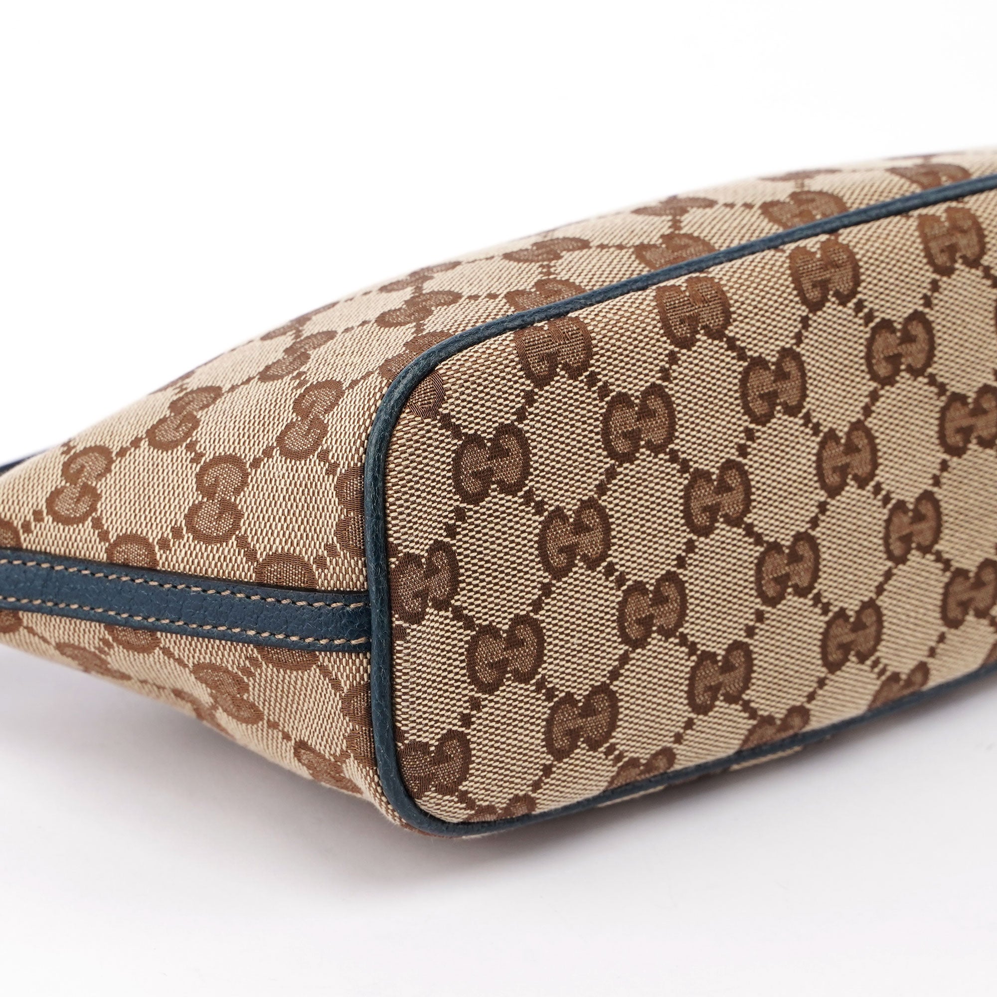 Gucci 07198 Beige Navy GG Boat