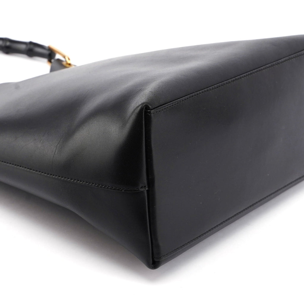 Gucci Black Leather Bamboo Hobo W/ Pouch