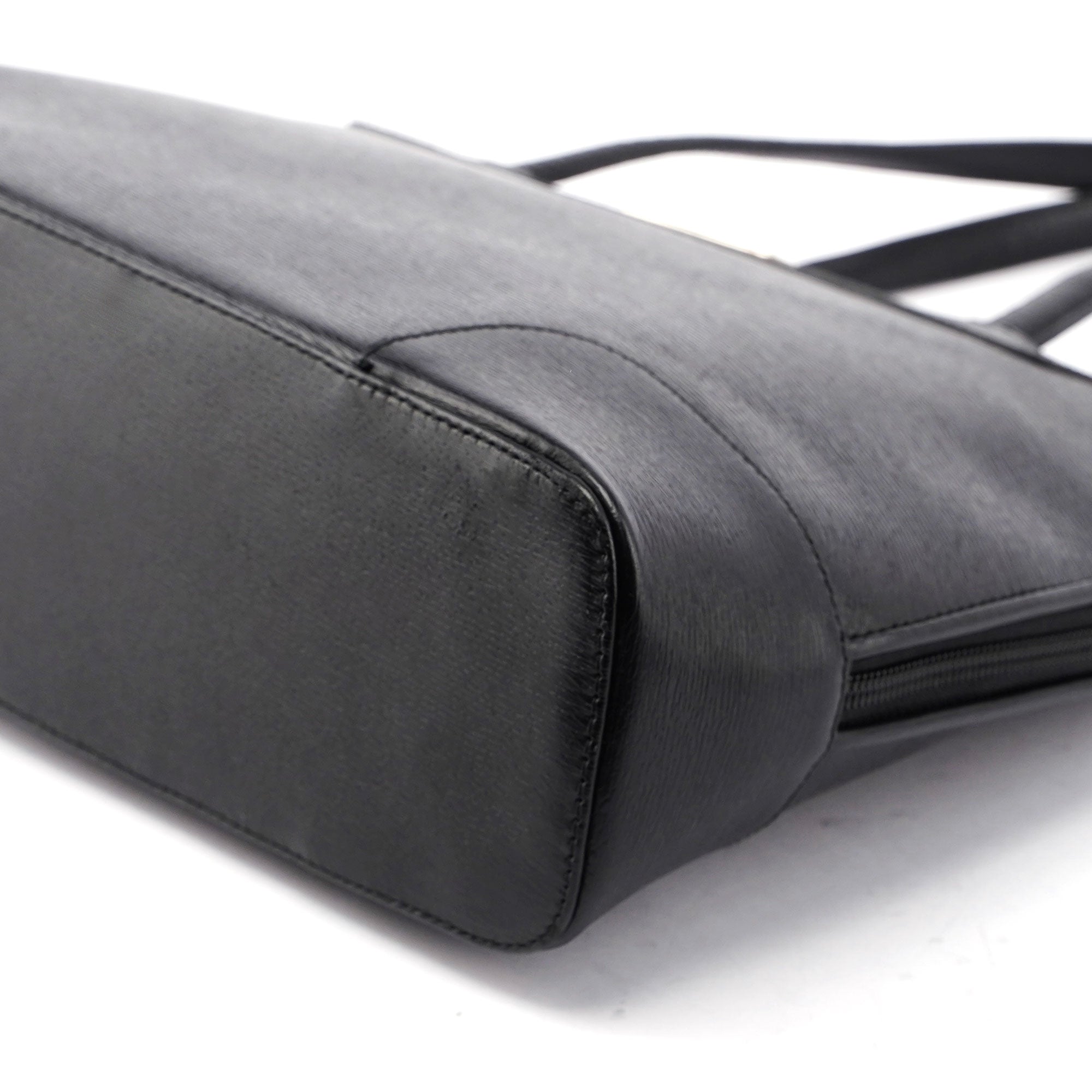 Gucci Black Leather Tote