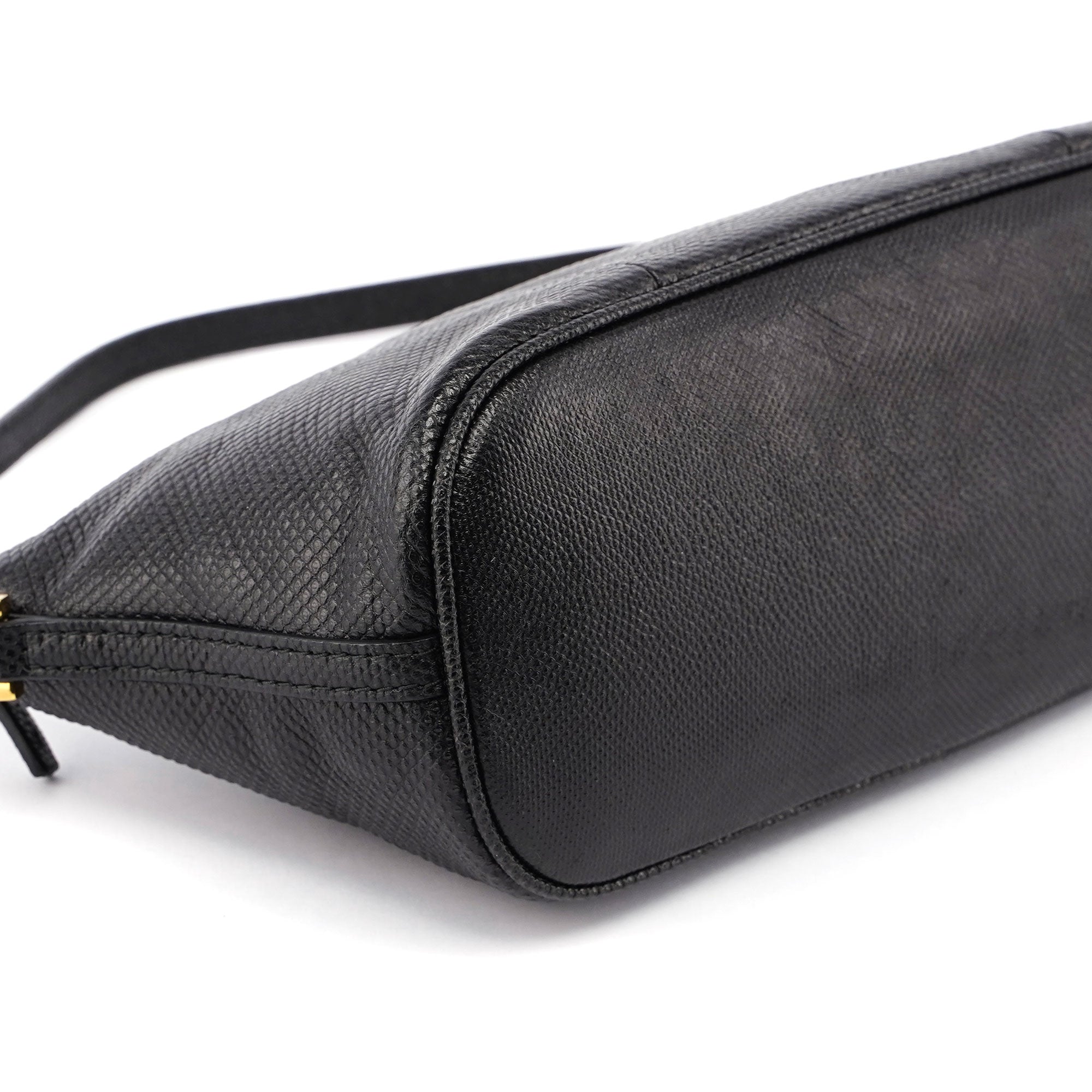Gucci Black Lizard Embossed Boat